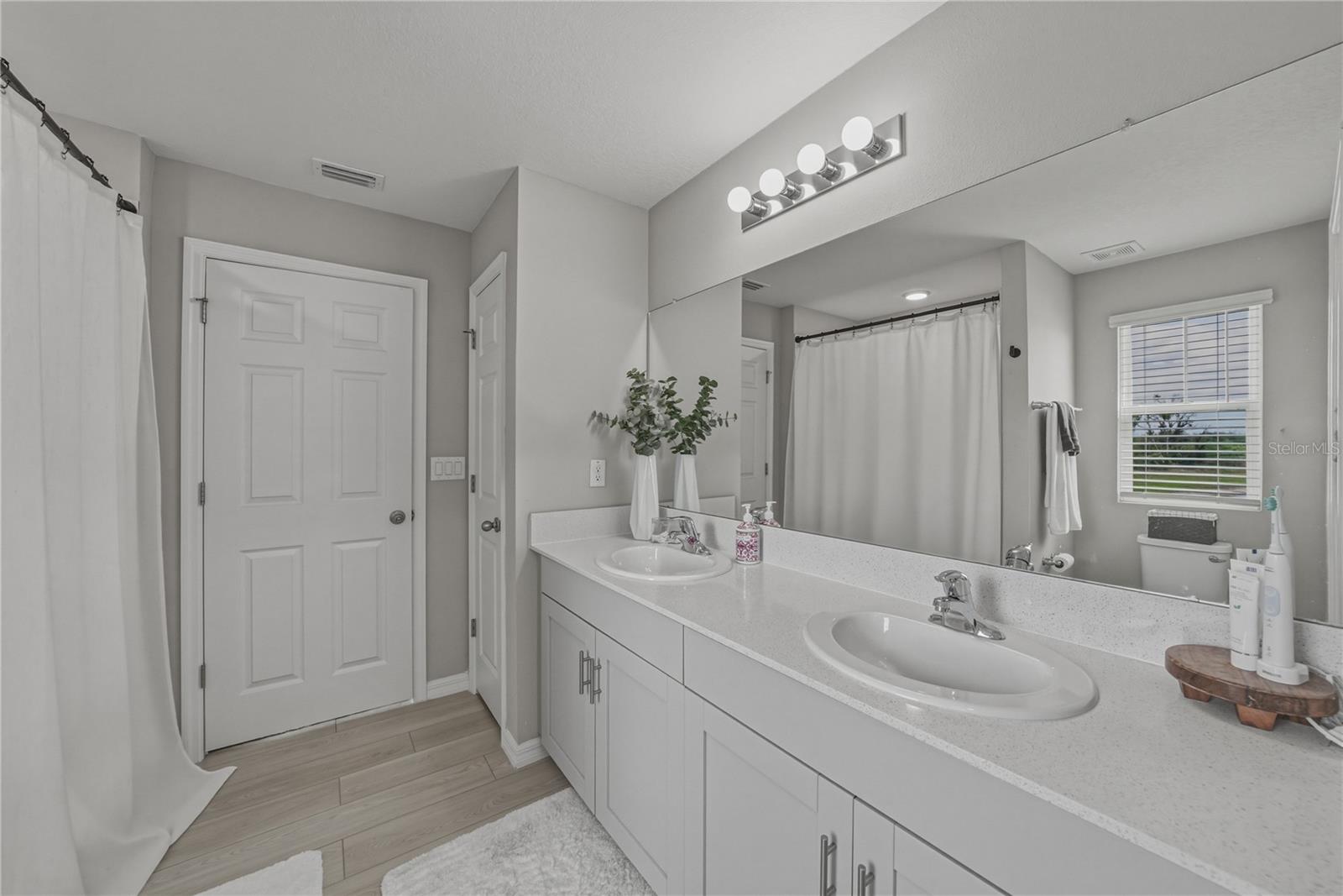 5508 SUMMER SUNSET DR, APOLLO BEACH, FL, 33572