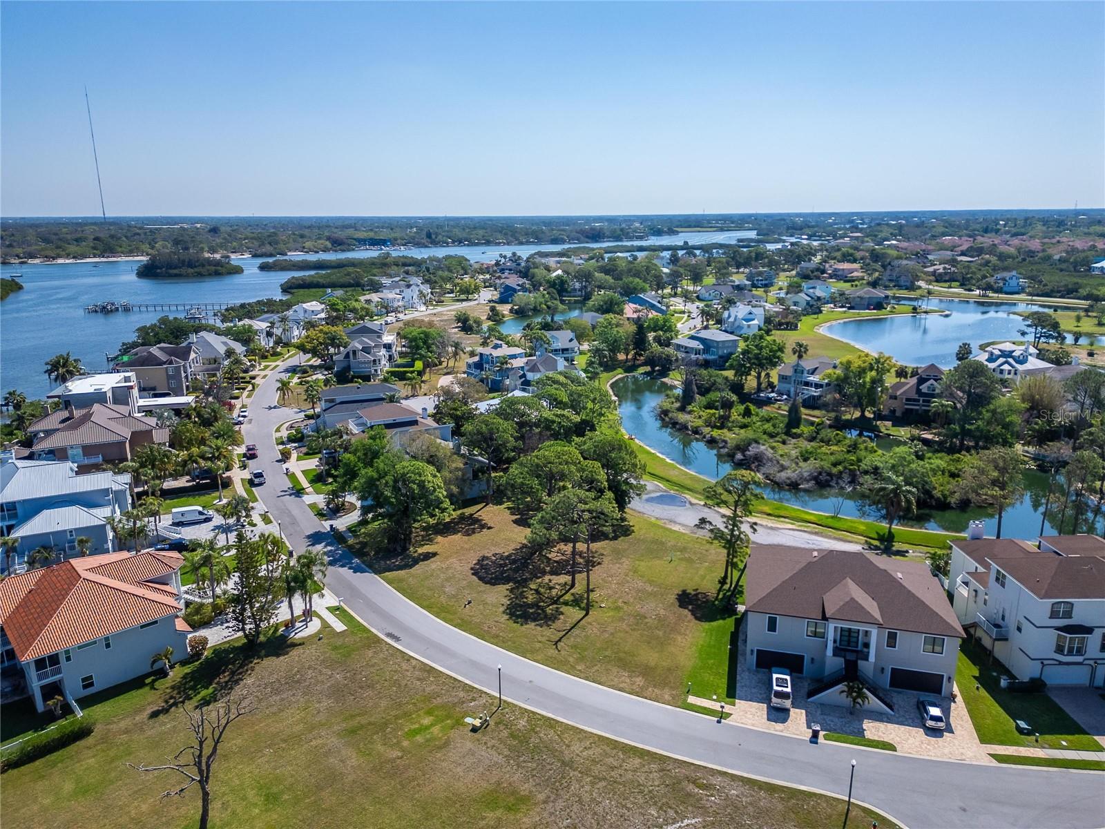 N POINTE ALEXIS DR, TARPON SPRINGS, FL, 34689