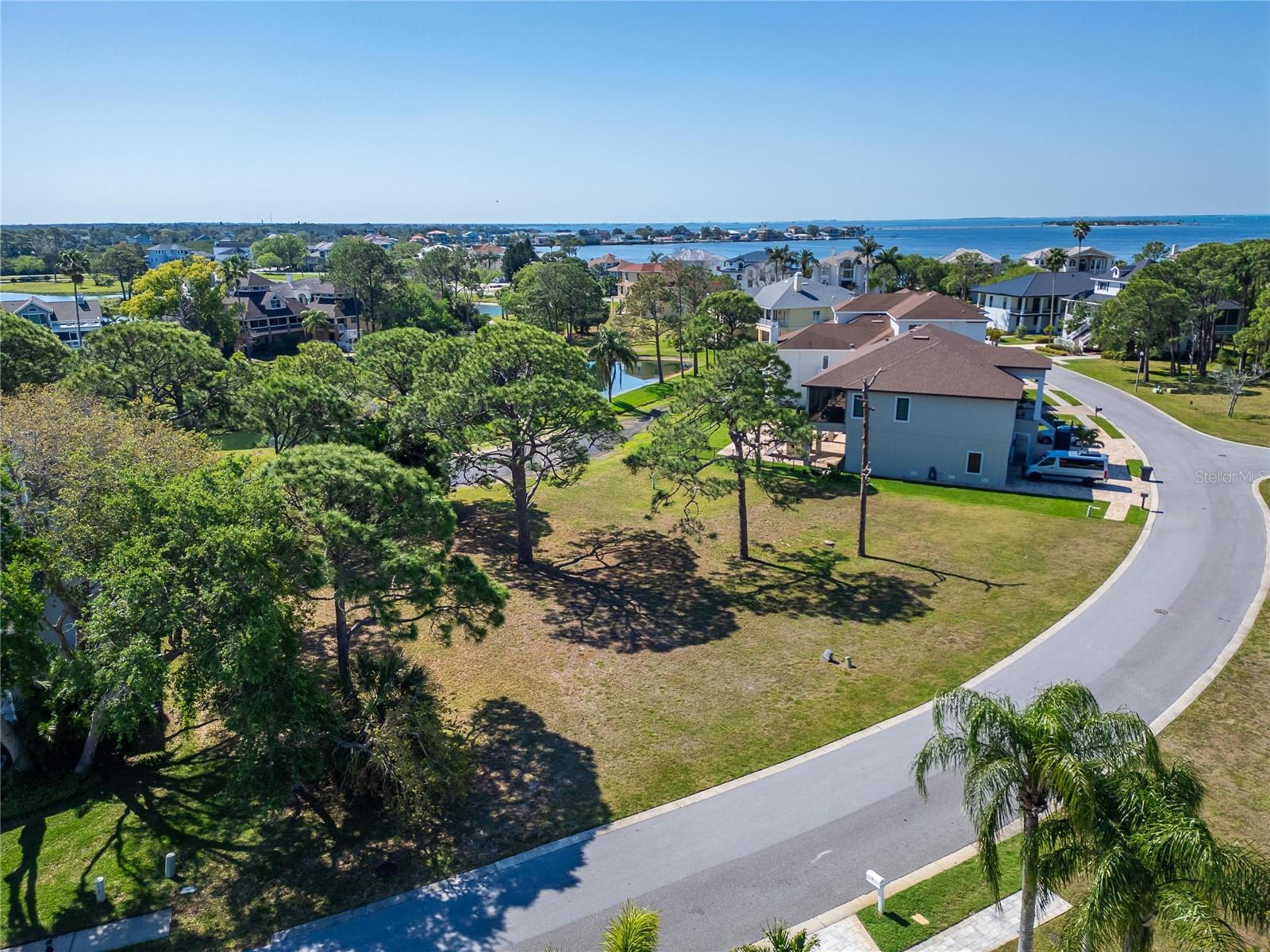 N POINTE ALEXIS DR, TARPON SPRINGS, FL, 34689
