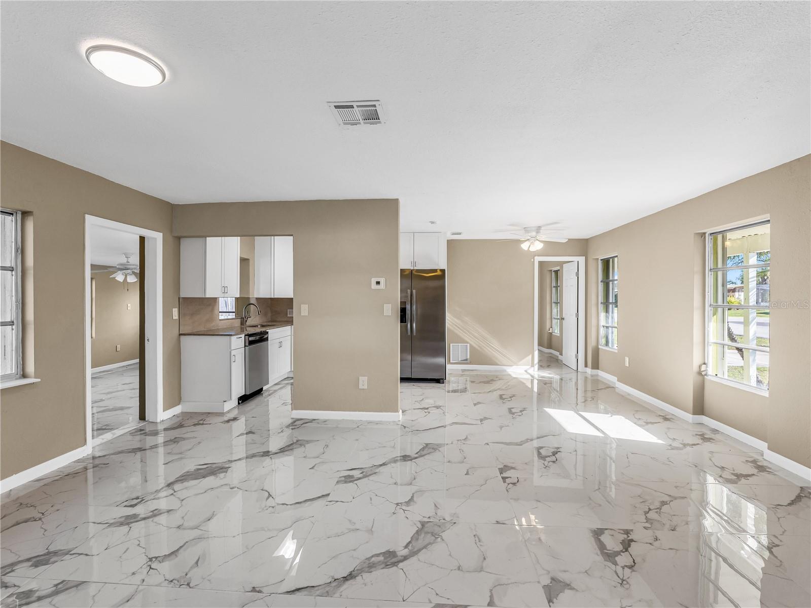 640 DALTON BLVD, PORT CHARLOTTE, FL, 33952