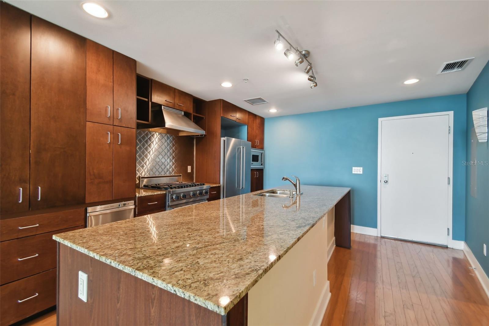 1208 E KENNEDY BLVD #1126, TAMPA, FL, 33602