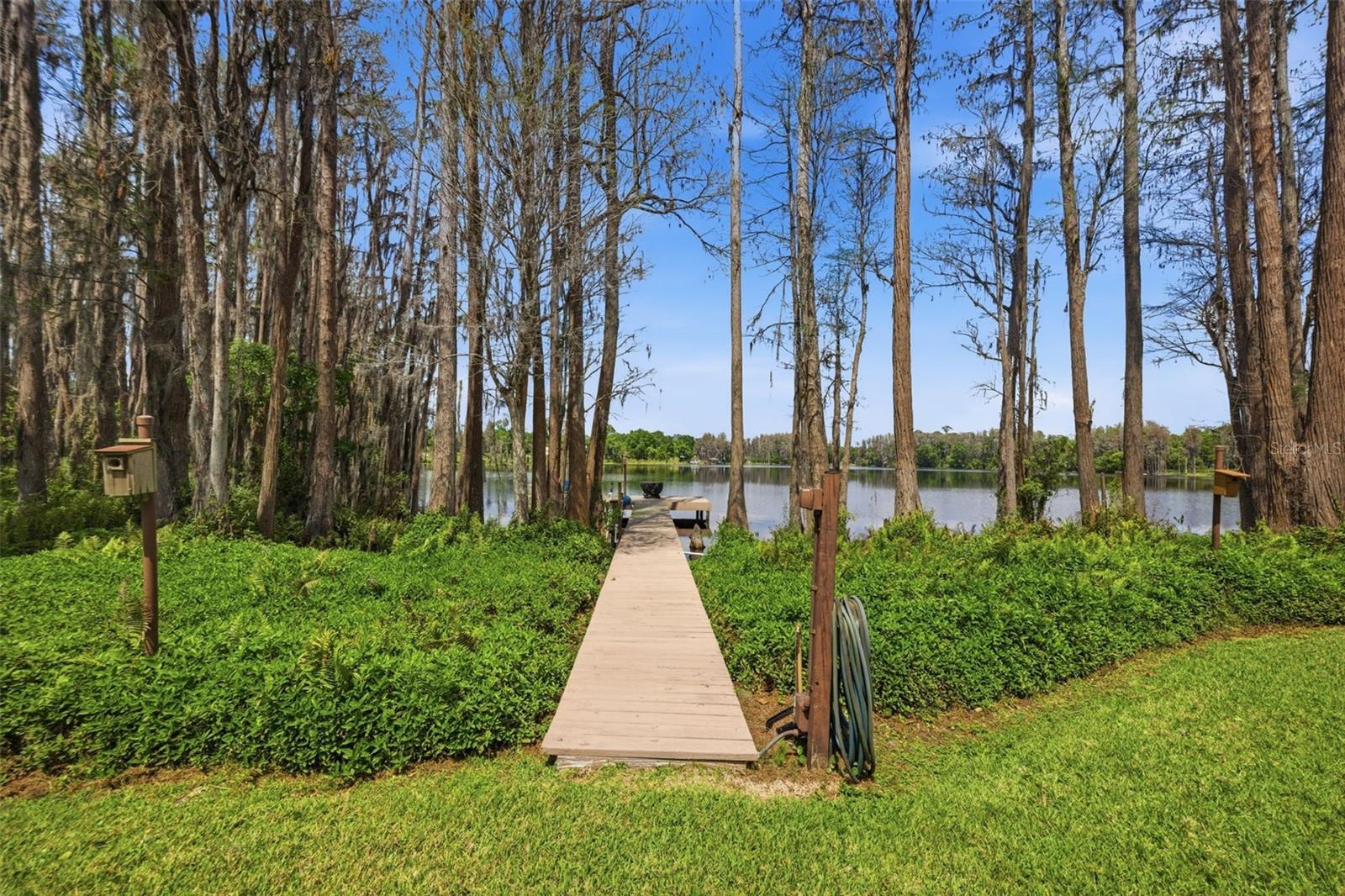 820 NEWBERGER RD, LUTZ, FL, 33549