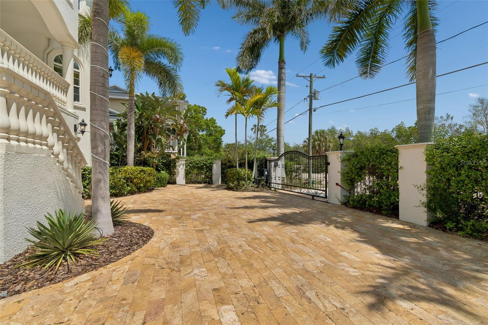 6233 BAYSHORE BLVD, TAMPA, FL, 33611