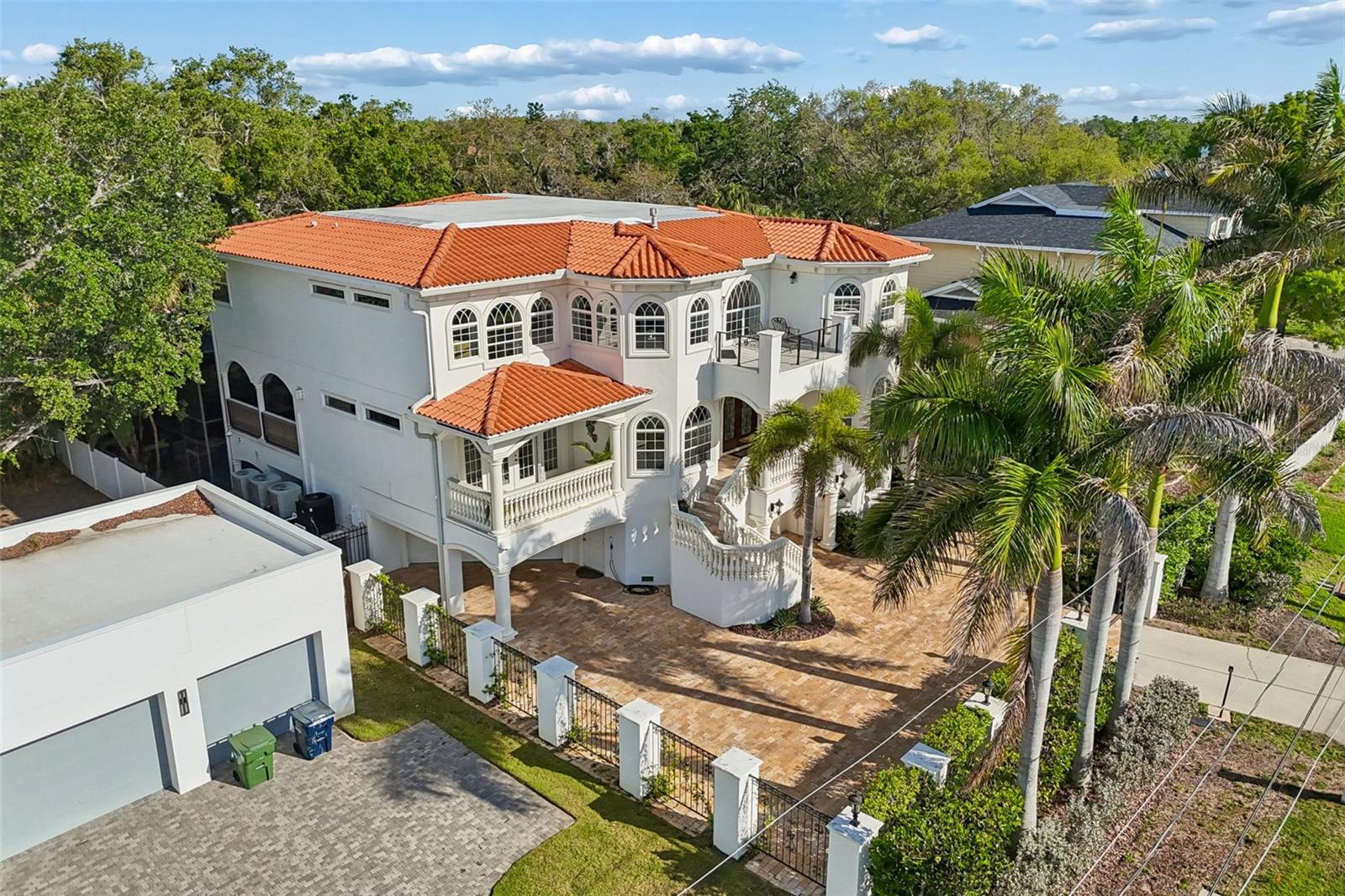 6233 BAYSHORE BLVD, TAMPA, FL, 33611
