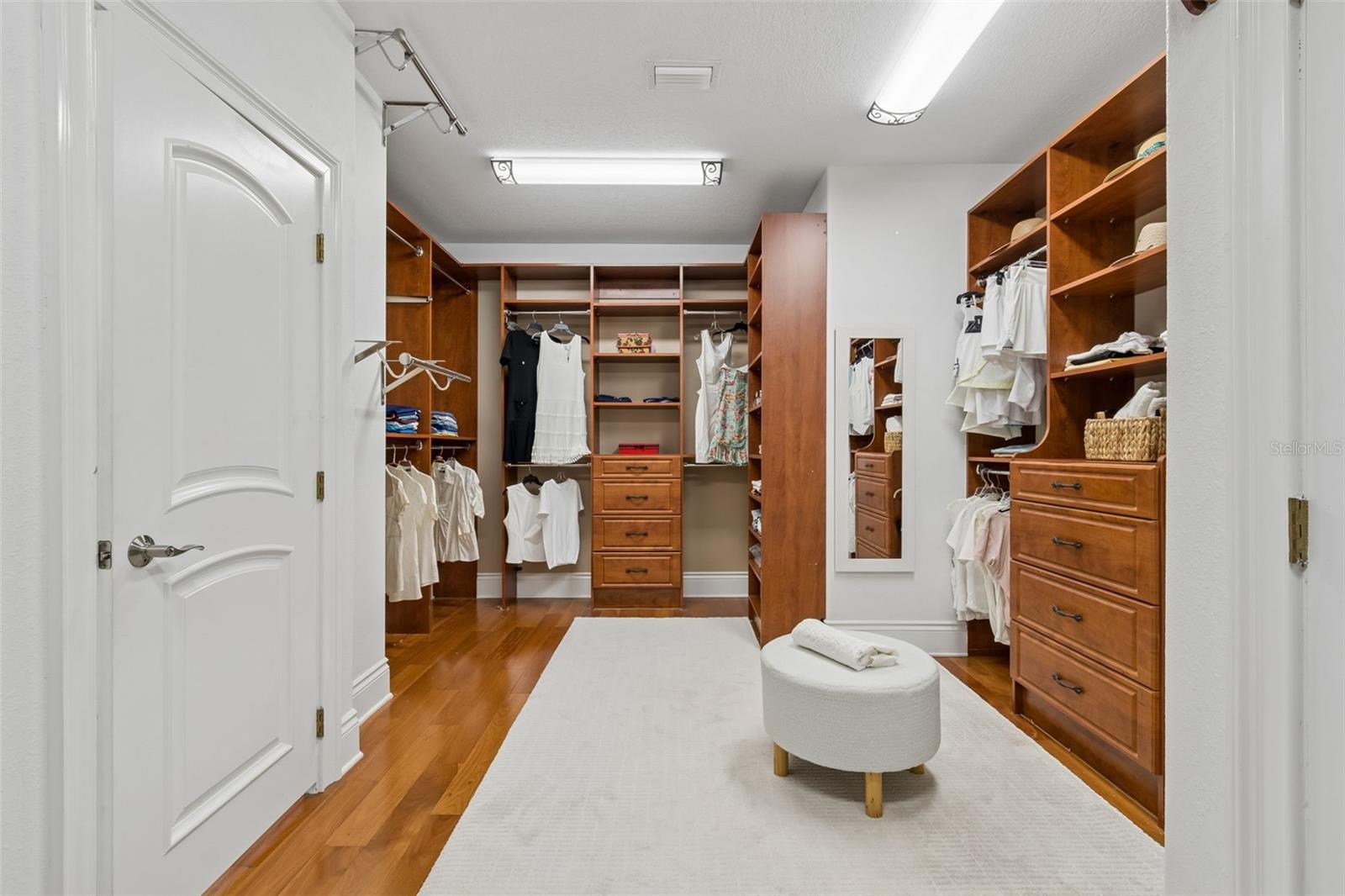 6233 BAYSHORE BLVD, TAMPA, FL, 33611