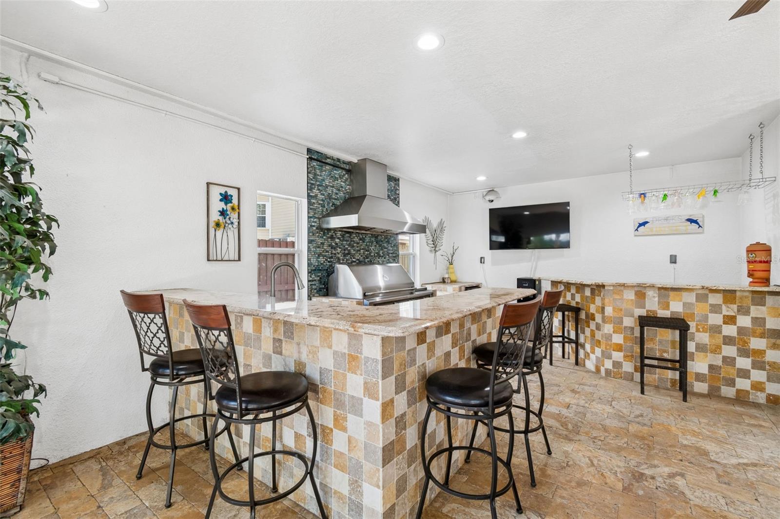 6233 BAYSHORE BLVD, TAMPA, FL, 33611