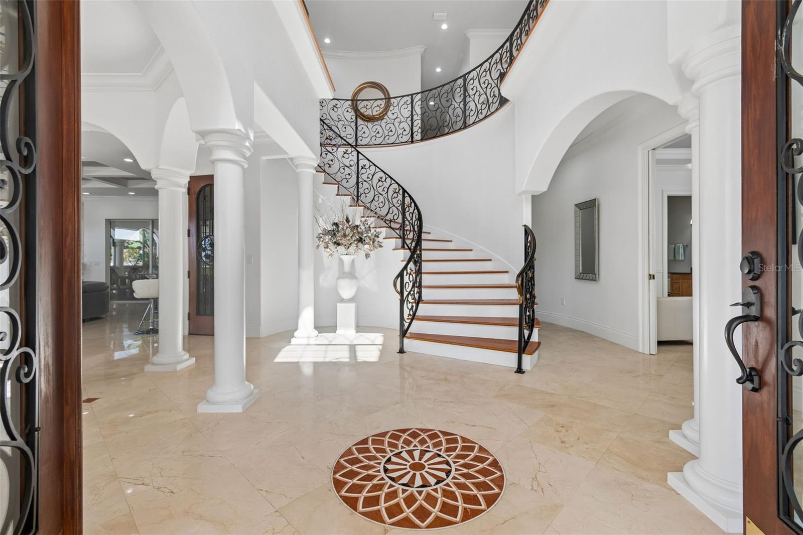 6233 BAYSHORE BLVD, TAMPA, FL, 33611