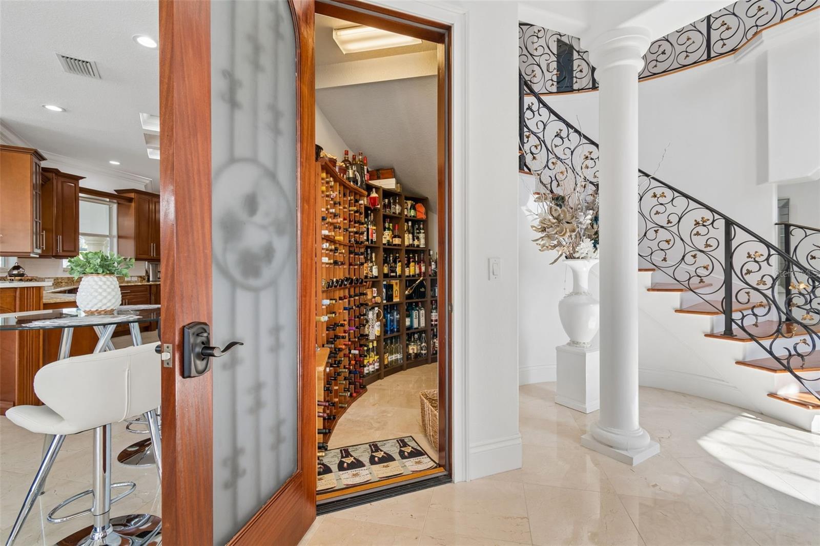 6233 BAYSHORE BLVD, TAMPA, FL, 33611