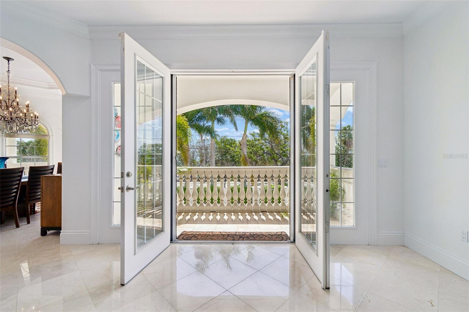 6233 BAYSHORE BLVD, TAMPA, FL, 33611