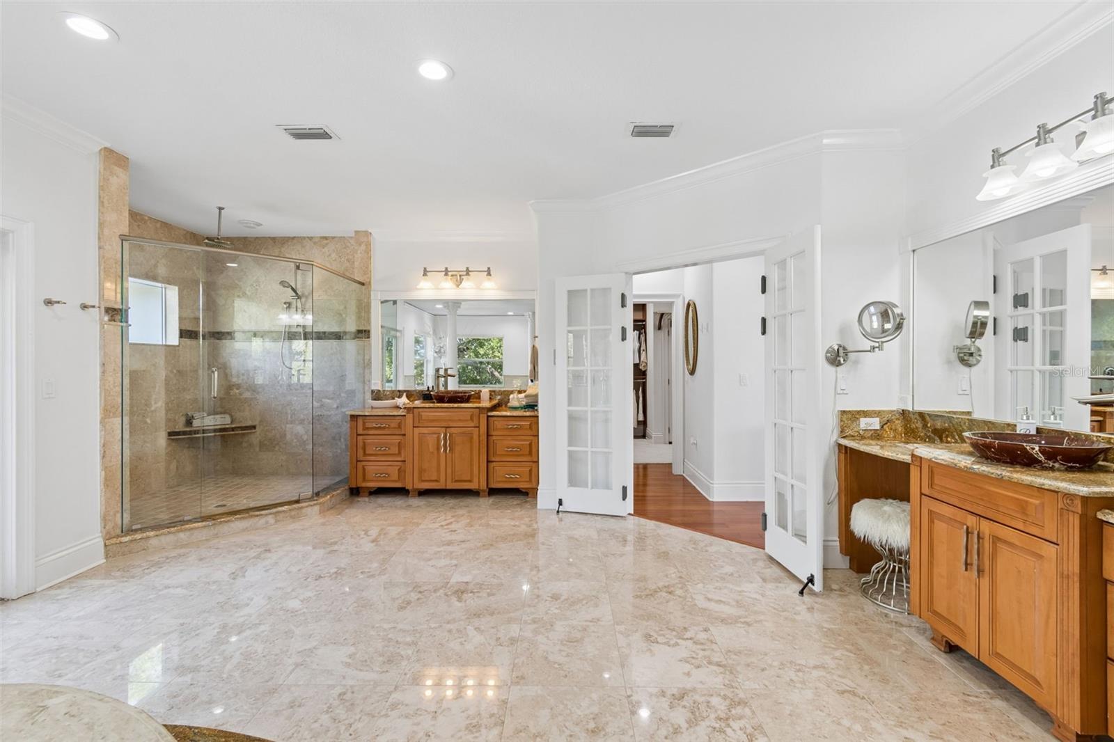 6233 BAYSHORE BLVD, TAMPA, FL, 33611