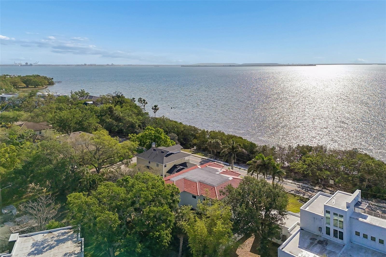 6233 BAYSHORE BLVD, TAMPA, FL, 33611