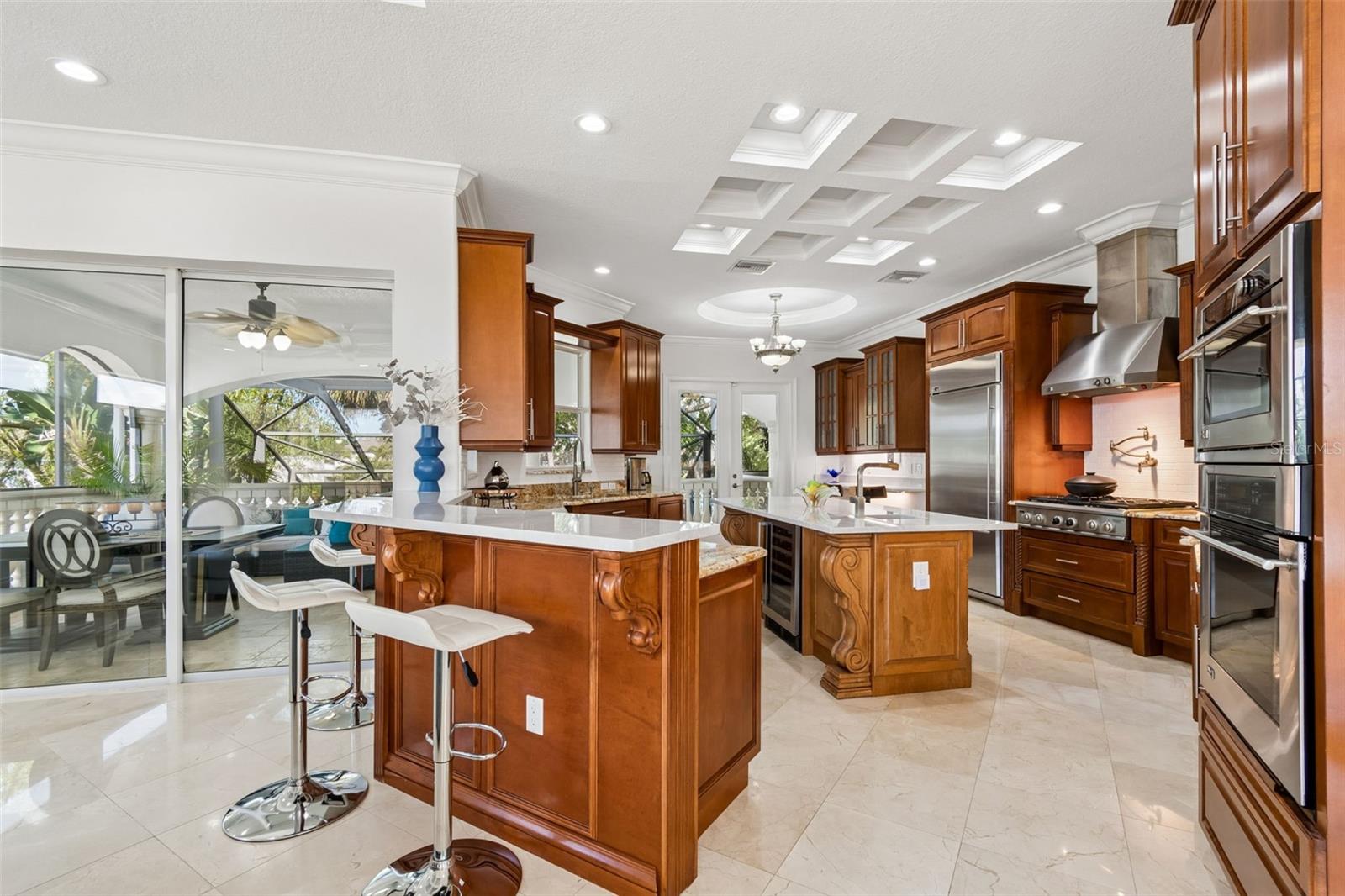 6233 BAYSHORE BLVD, TAMPA, FL, 33611