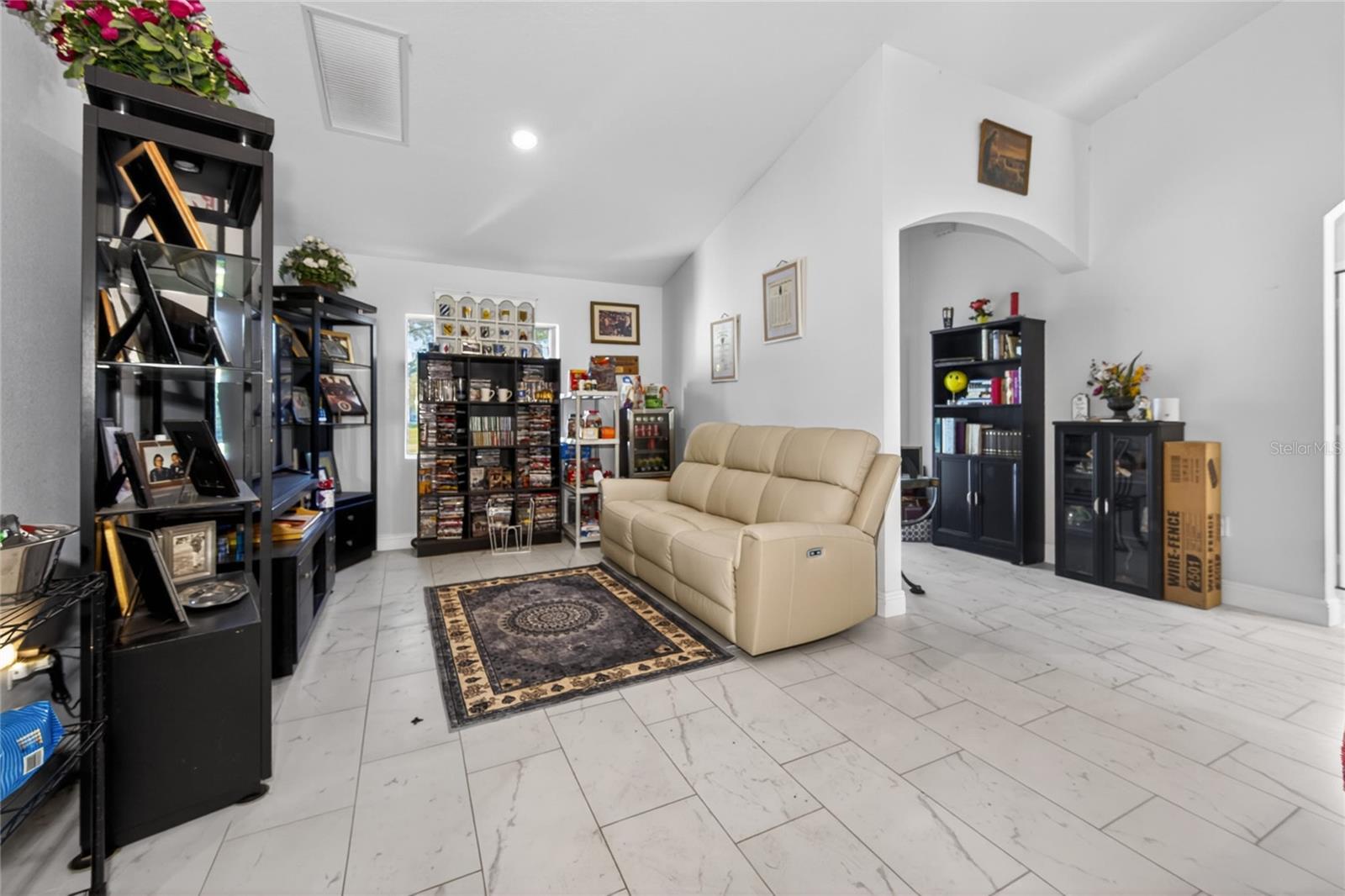 2851 PALM AVE, INDIAN LAKE ESTATES, FL, 33855