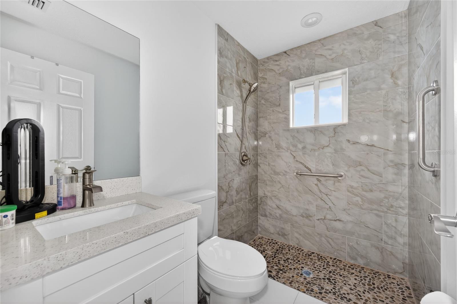 2851 PALM AVE, INDIAN LAKE ESTATES, FL, 33855