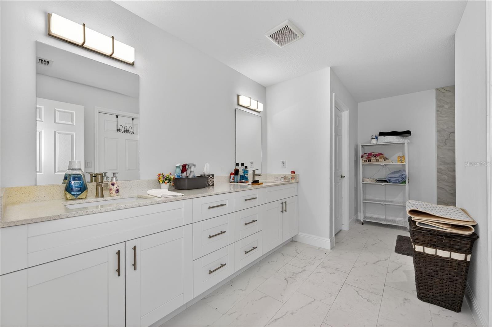 2851 PALM AVE, INDIAN LAKE ESTATES, FL, 33855