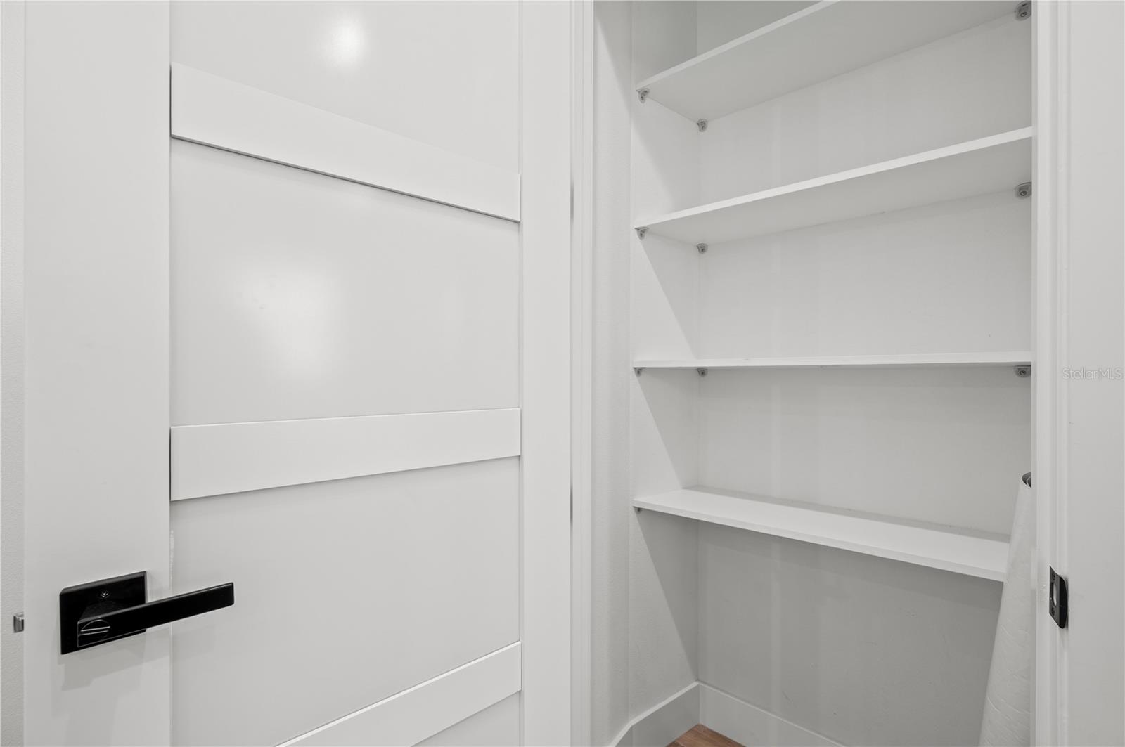 10401 SUNDAY DR, PORT CHARLOTTE, FL, 33981