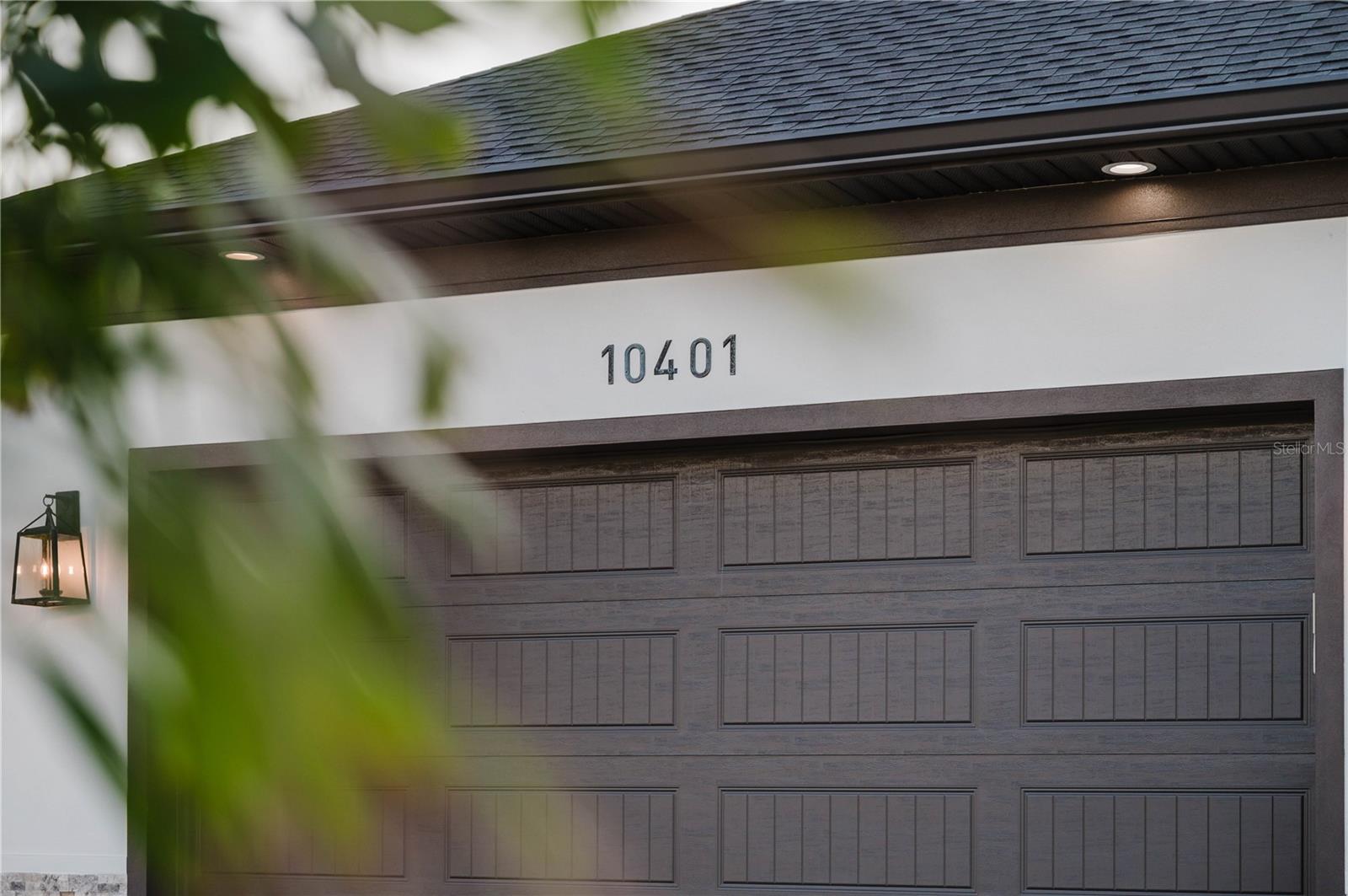 10401 SUNDAY DR, PORT CHARLOTTE, FL, 33981