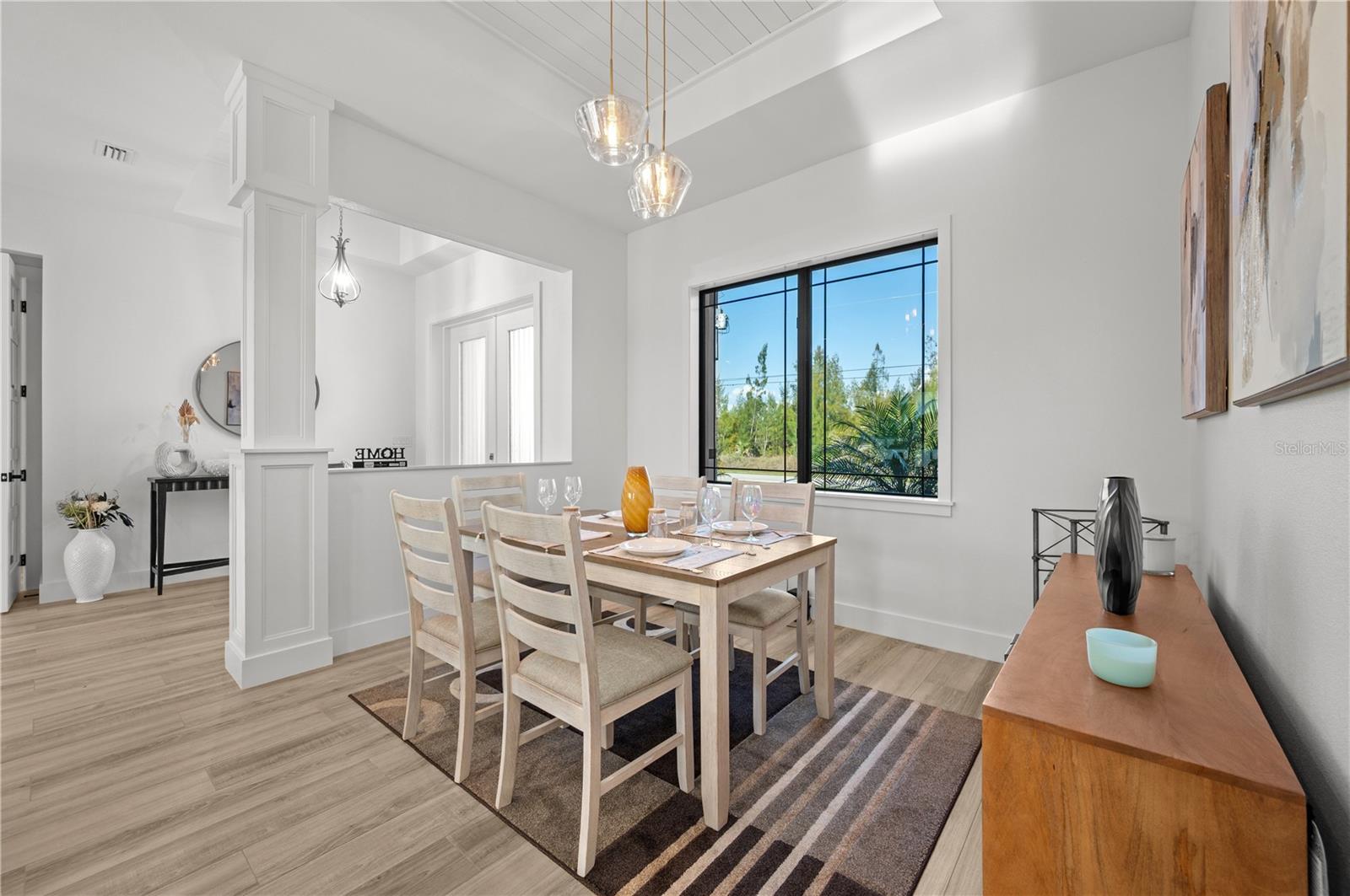 10401 SUNDAY DR, PORT CHARLOTTE, FL, 33981