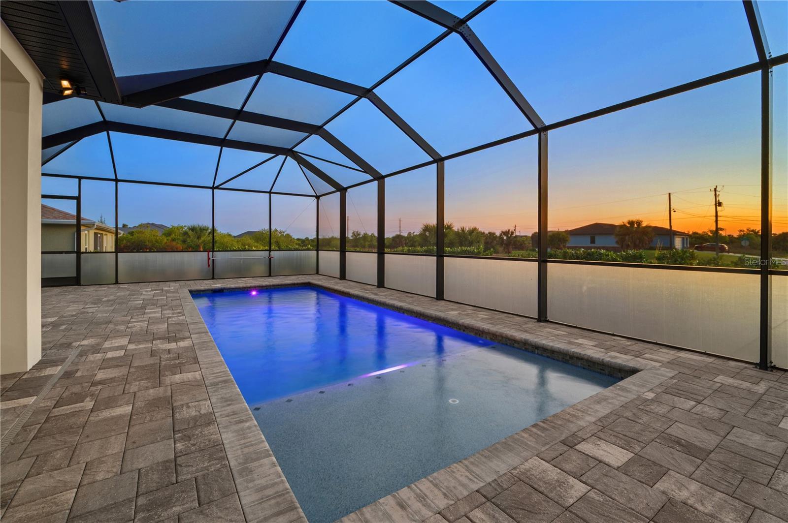 10401 SUNDAY DR, PORT CHARLOTTE, FL, 33981