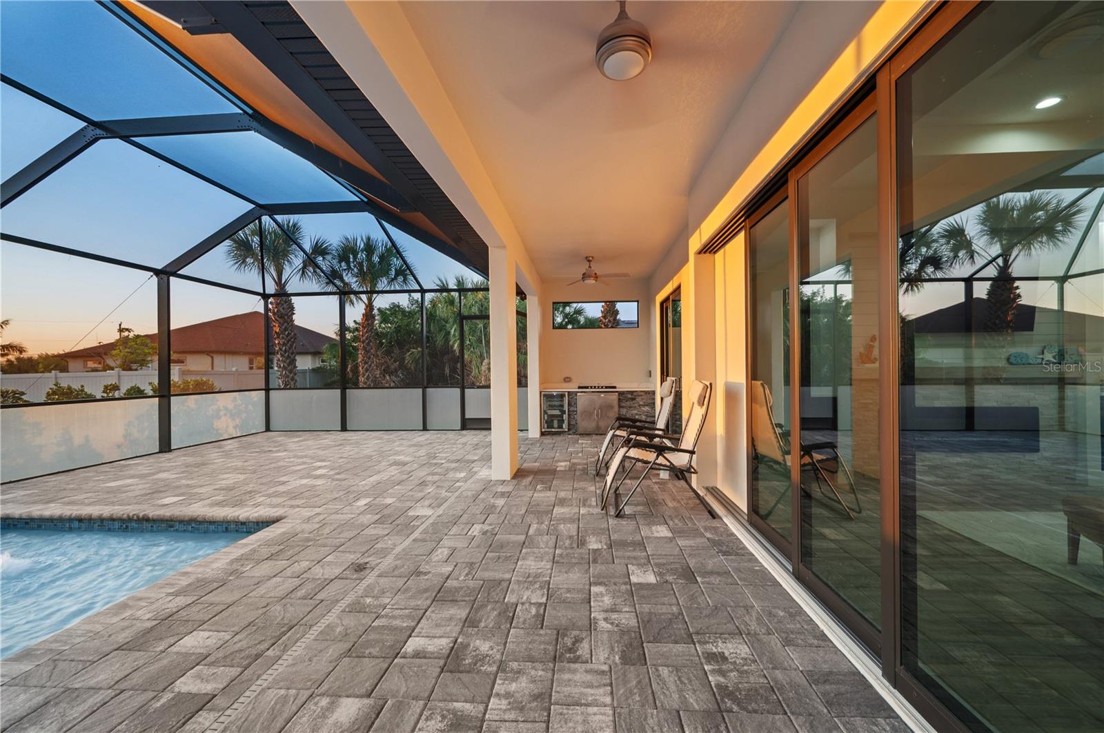 10401 SUNDAY DR, PORT CHARLOTTE, FL, 33981