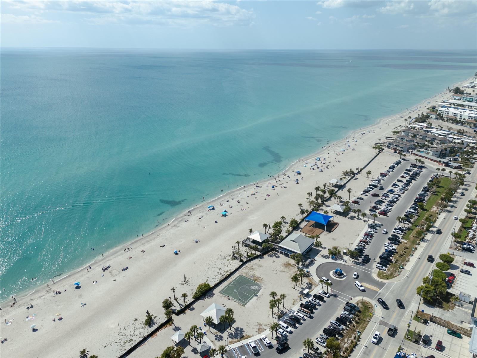 10401 SUNDAY DR, PORT CHARLOTTE, FL, 33981