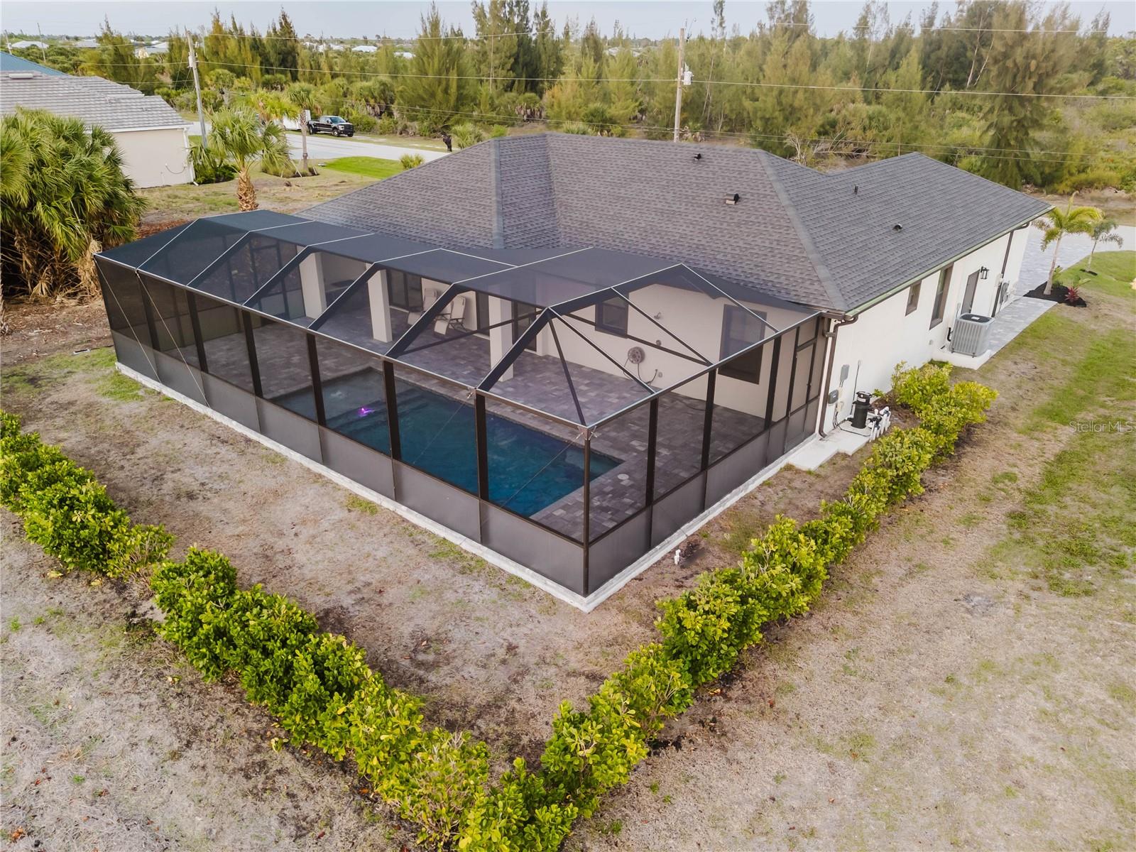 10401 SUNDAY DR, PORT CHARLOTTE, FL, 33981