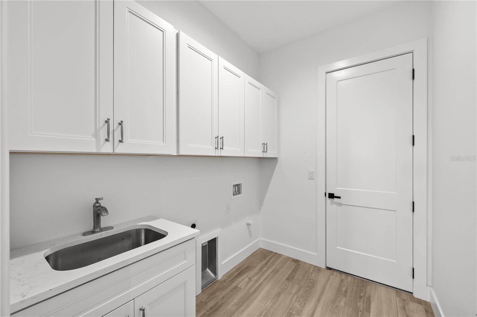 10401 SUNDAY DR, PORT CHARLOTTE, FL, 33981