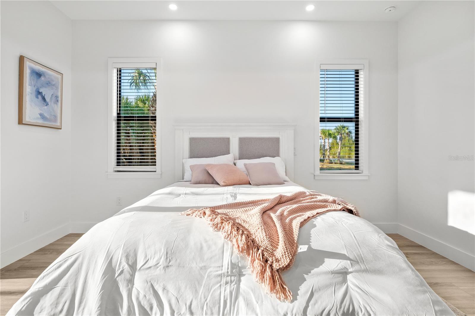 10401 SUNDAY DR, PORT CHARLOTTE, FL, 33981