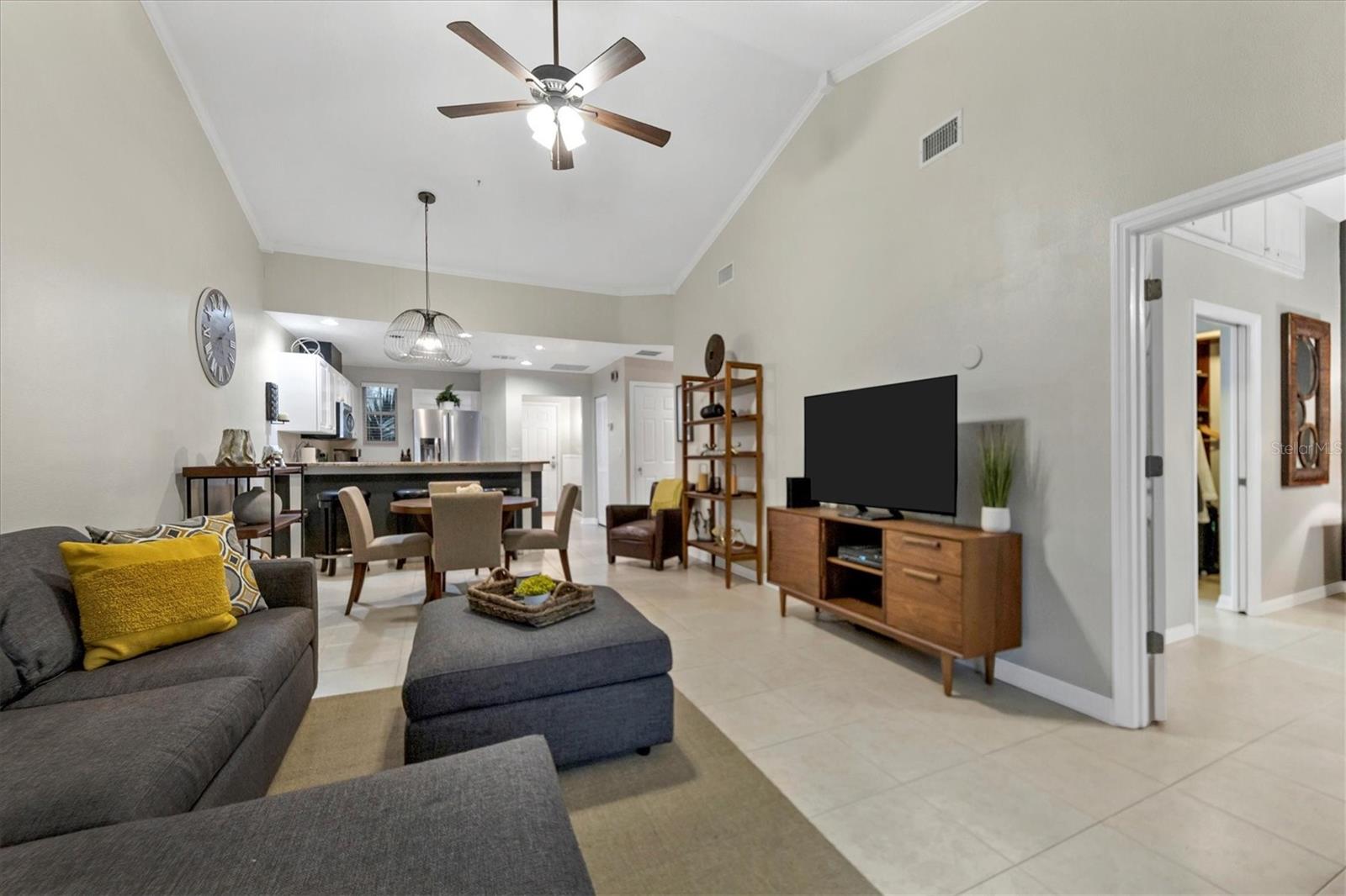 3604 54TH DR W #203, BRADENTON, FL, 34210