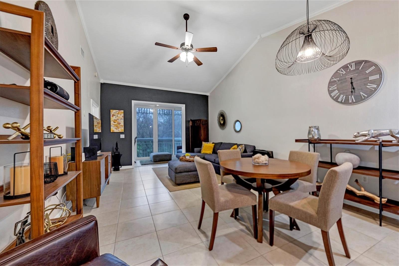 3604 54TH DR W #203, BRADENTON, FL, 34210