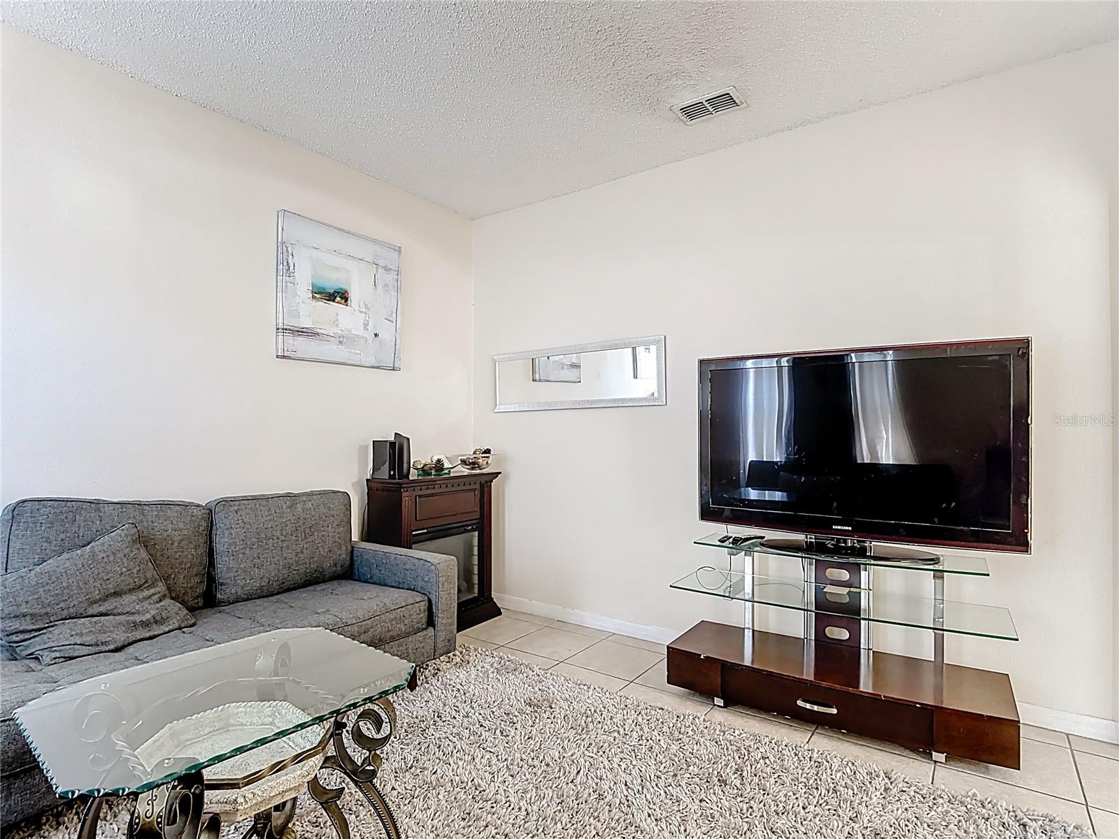 635 KNOLLWOOD DR, DAVENPORT, FL, 33837
