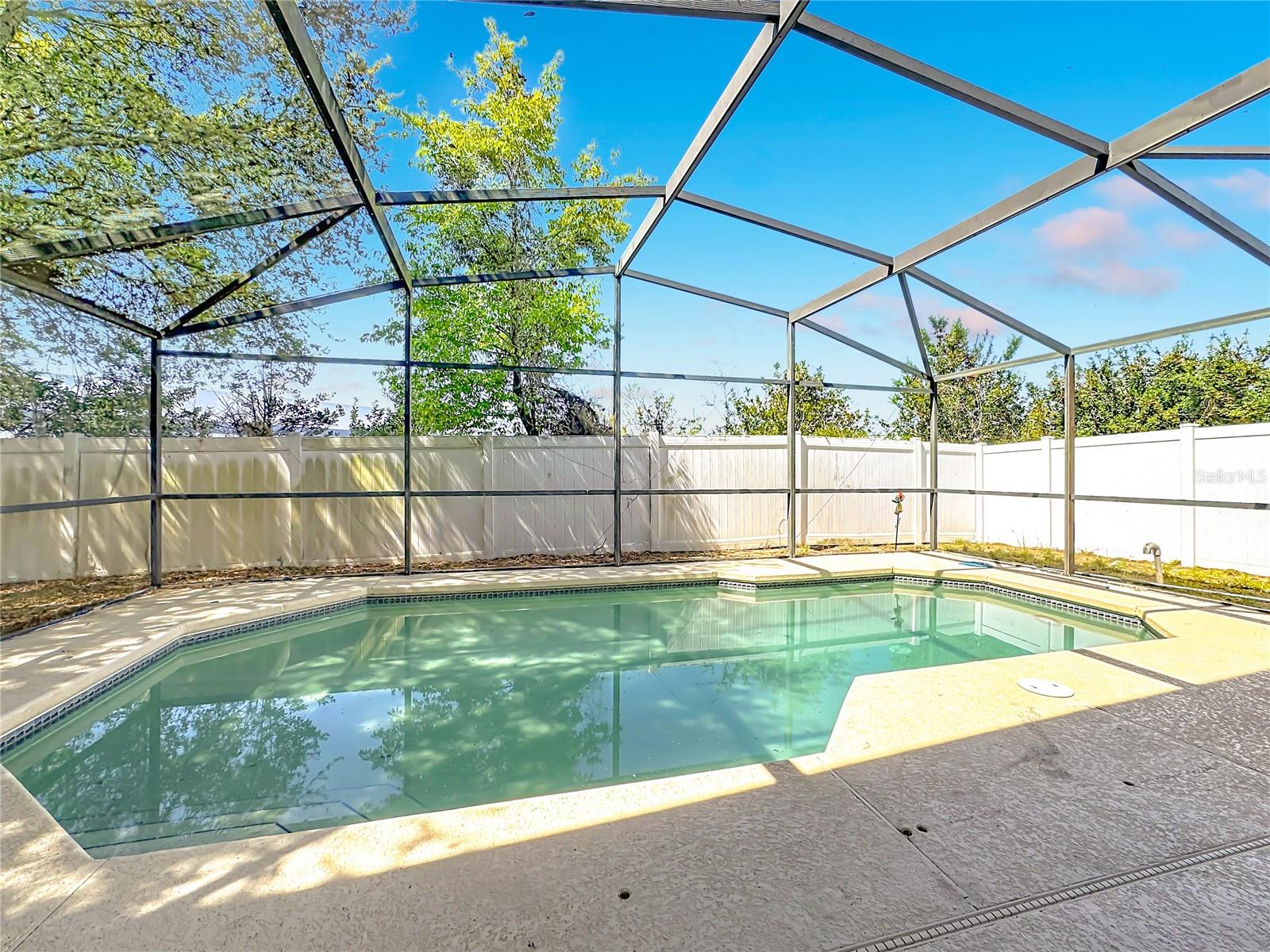 635 KNOLLWOOD DR, DAVENPORT, FL, 33837