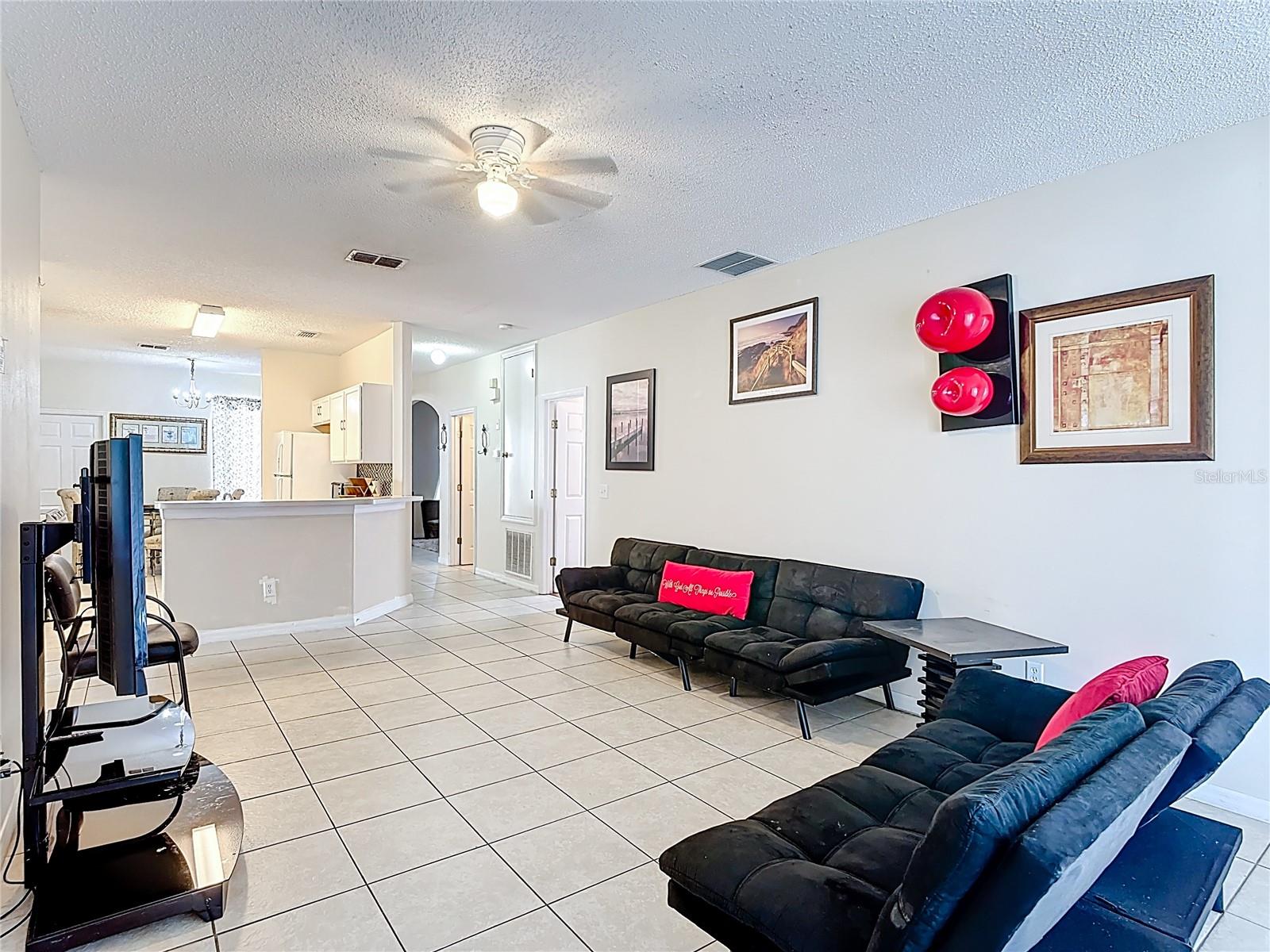 635 KNOLLWOOD DR, DAVENPORT, FL, 33837