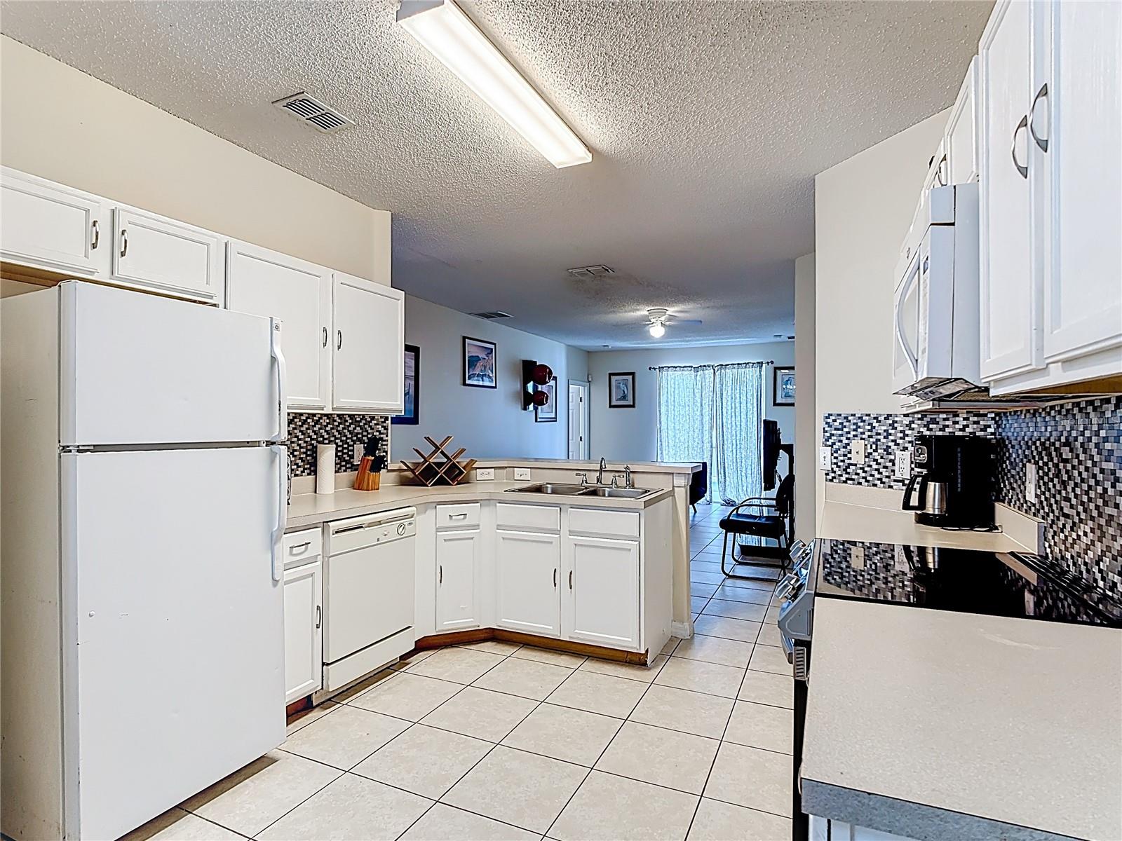 635 KNOLLWOOD DR, DAVENPORT, FL, 33837