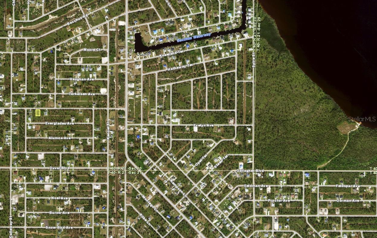 12089 DIVERSEY AVE, PORT CHARLOTTE, FL, 33981