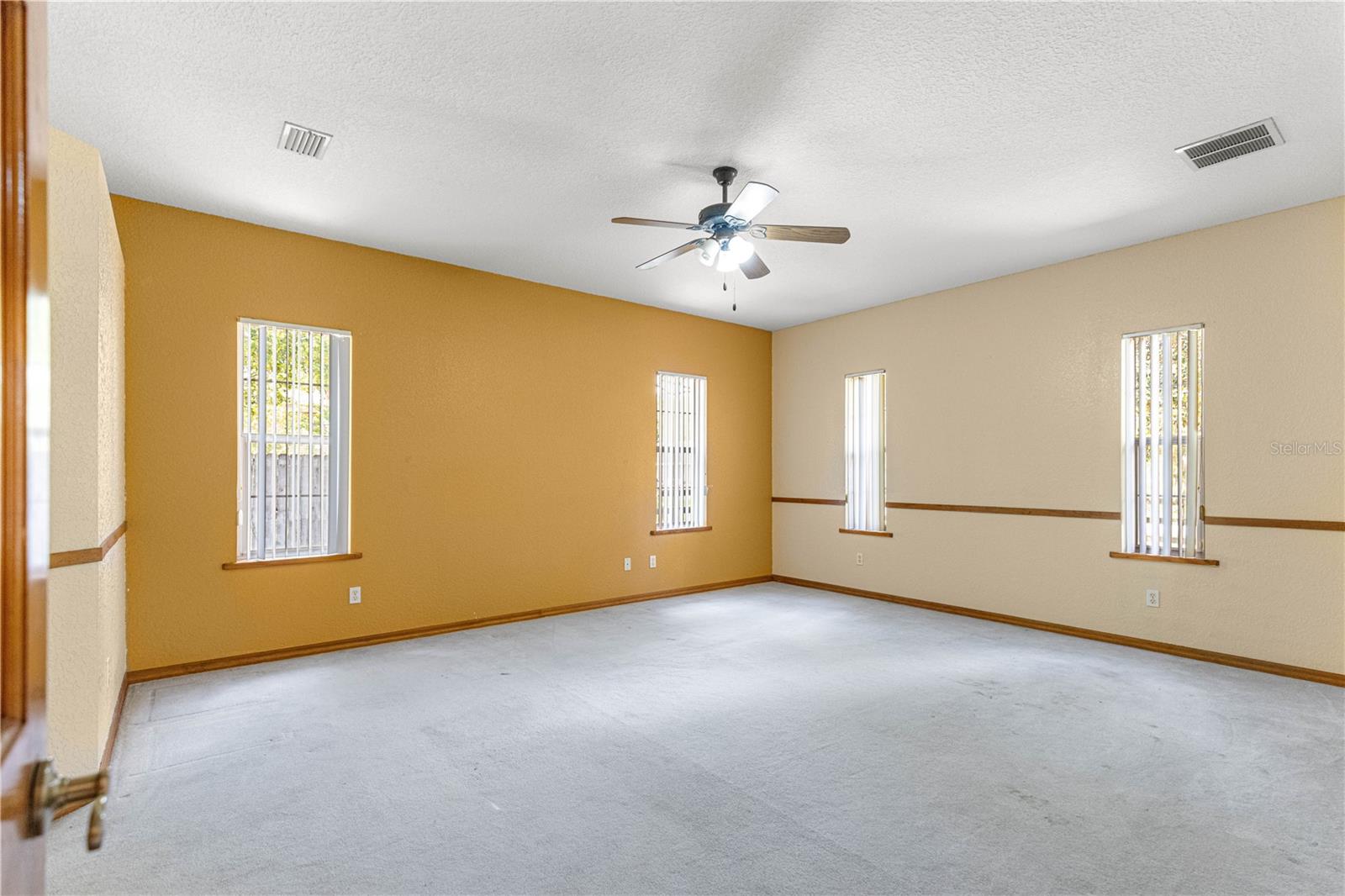 1090 NW 67TH PL, OCALA, FL, 34475