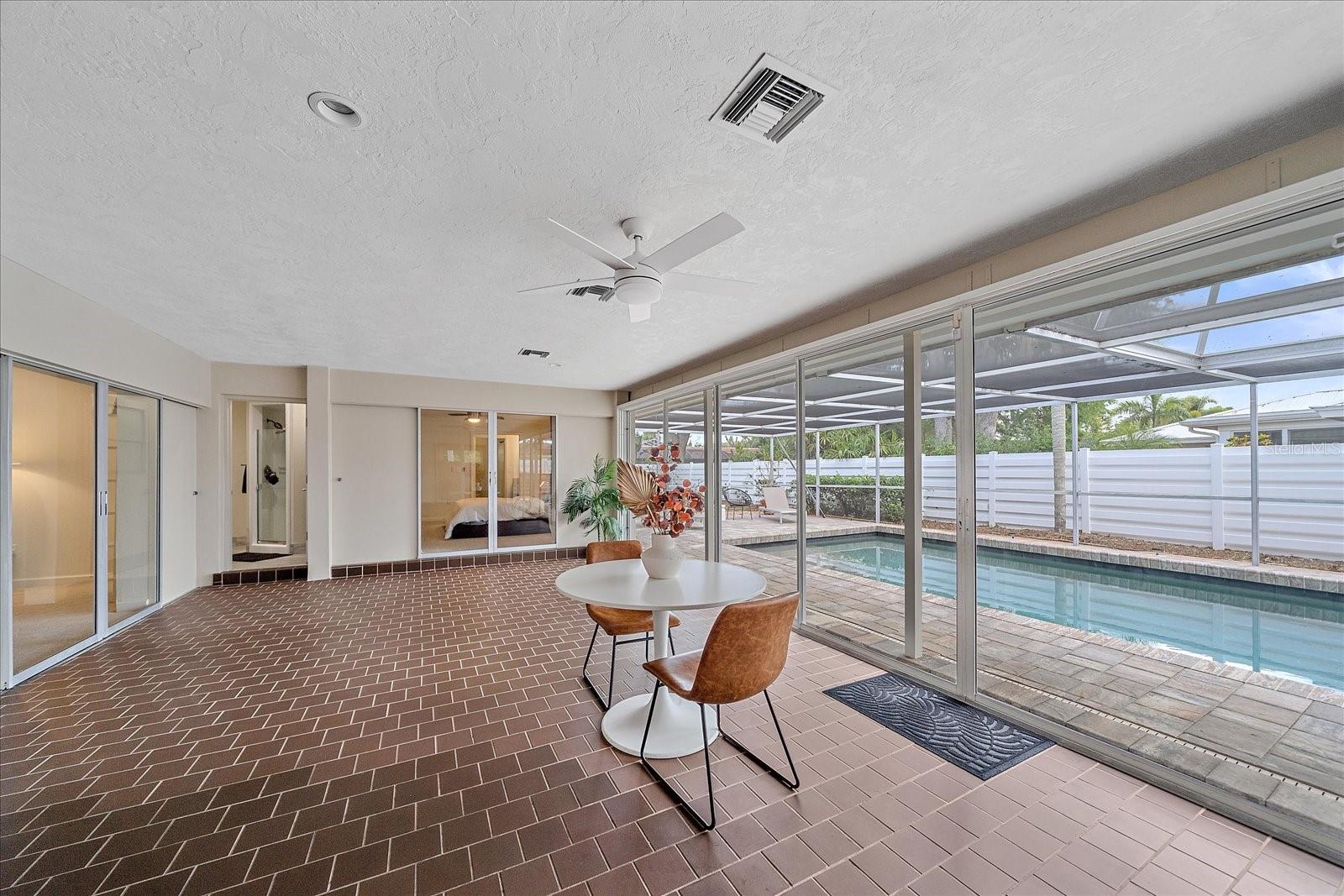 1734 RIVIERA CIR, SARASOTA, FL, 34232