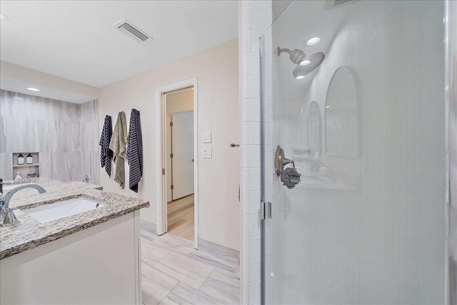 1734 RIVIERA CIR, SARASOTA, FL, 34232