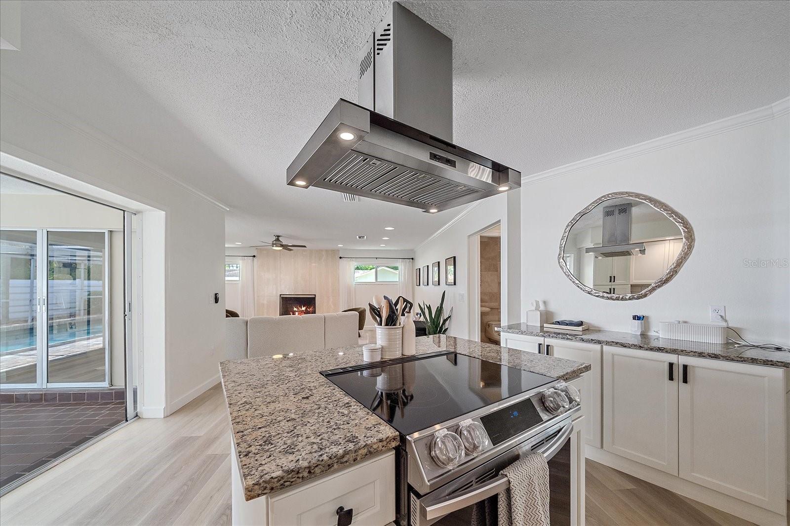 1734 RIVIERA CIR, SARASOTA, FL, 34232