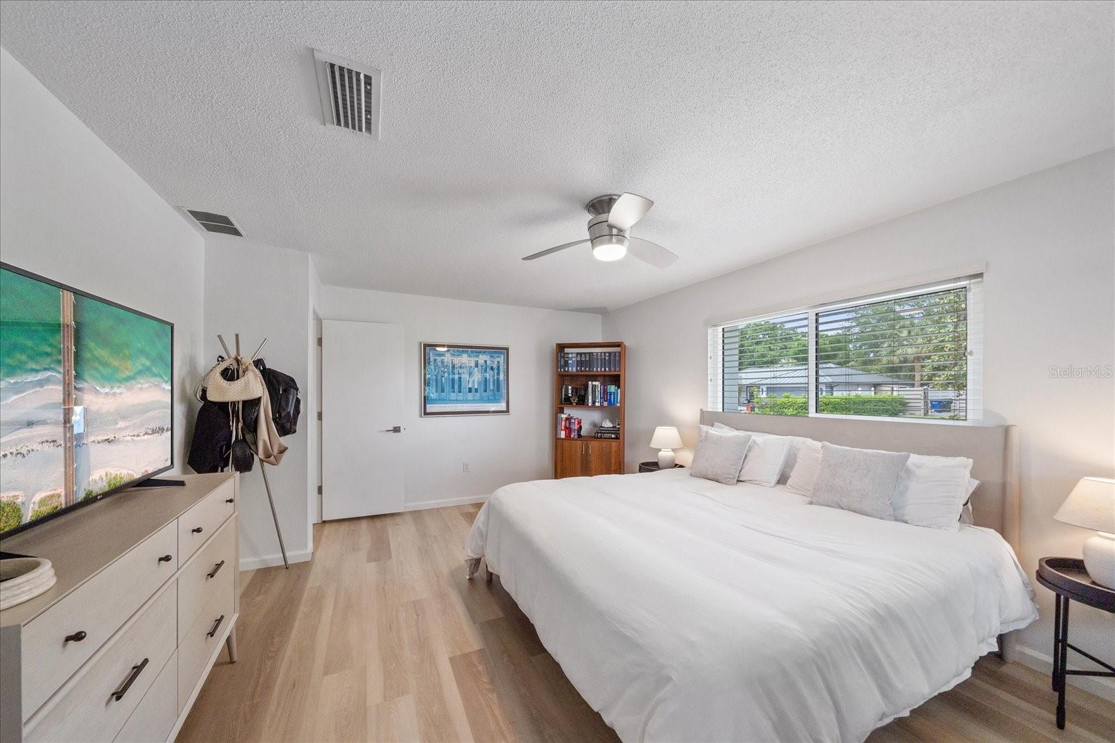 1734 RIVIERA CIR, SARASOTA, FL, 34232