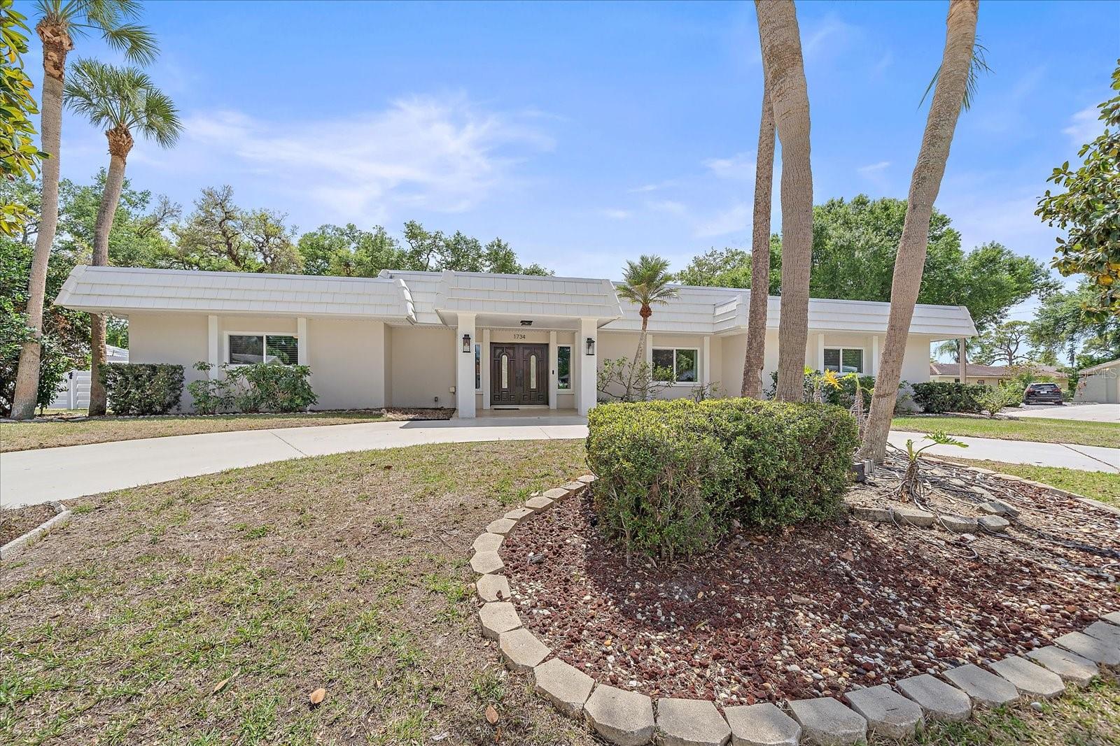 1734 RIVIERA CIR, SARASOTA, FL, 34232
