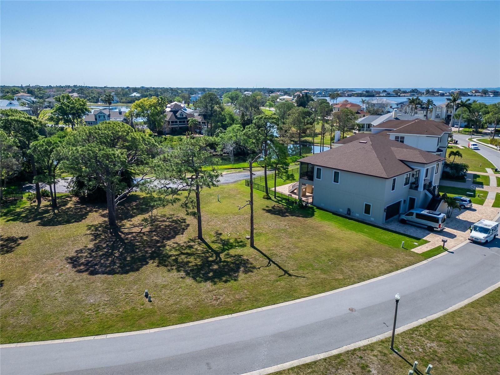 N POINTE ALEXIS DR, TARPON SPRINGS, FL, 34689
