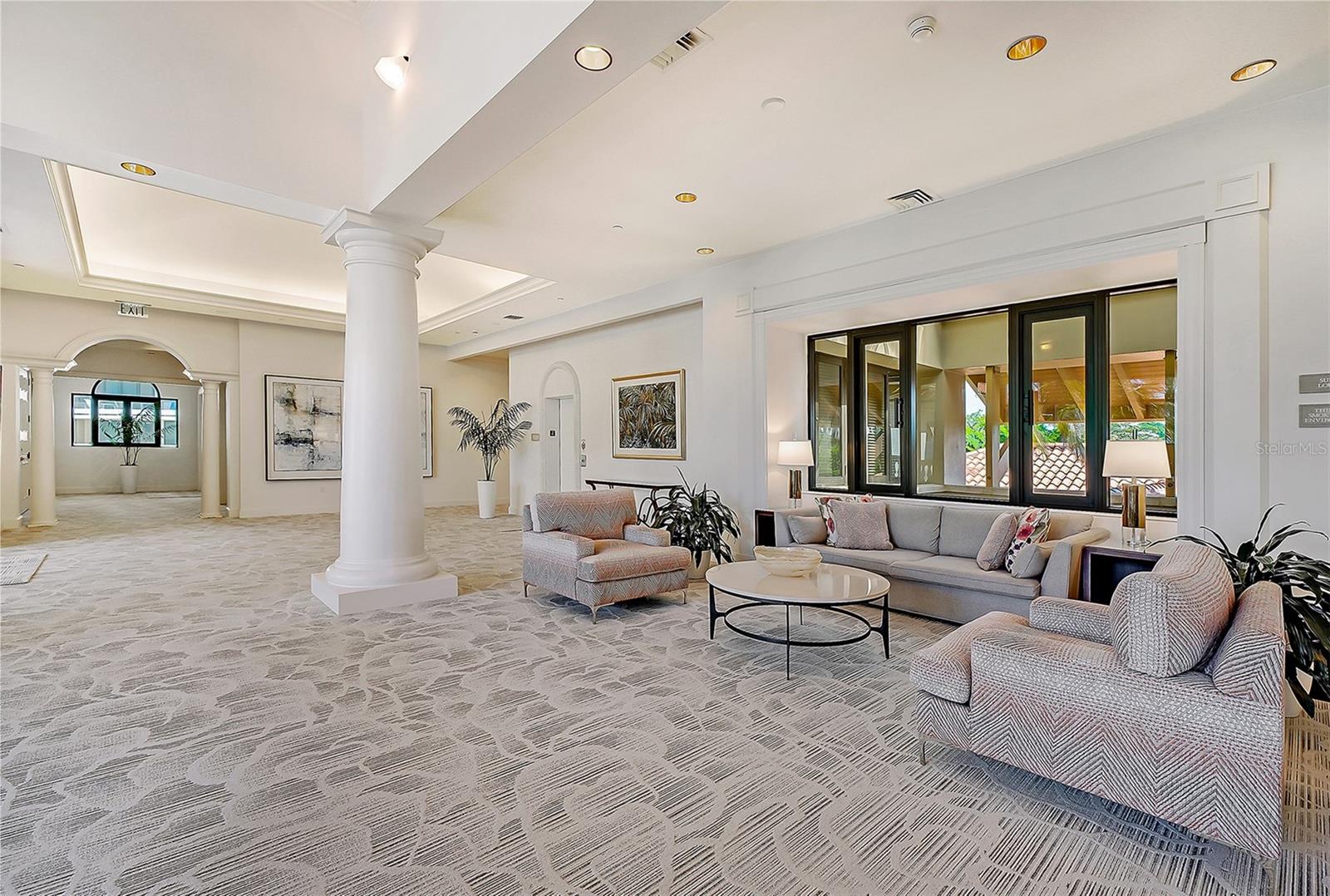 1281 GULF OF MEXICO DR #111, LONGBOAT KEY, FL, 34228