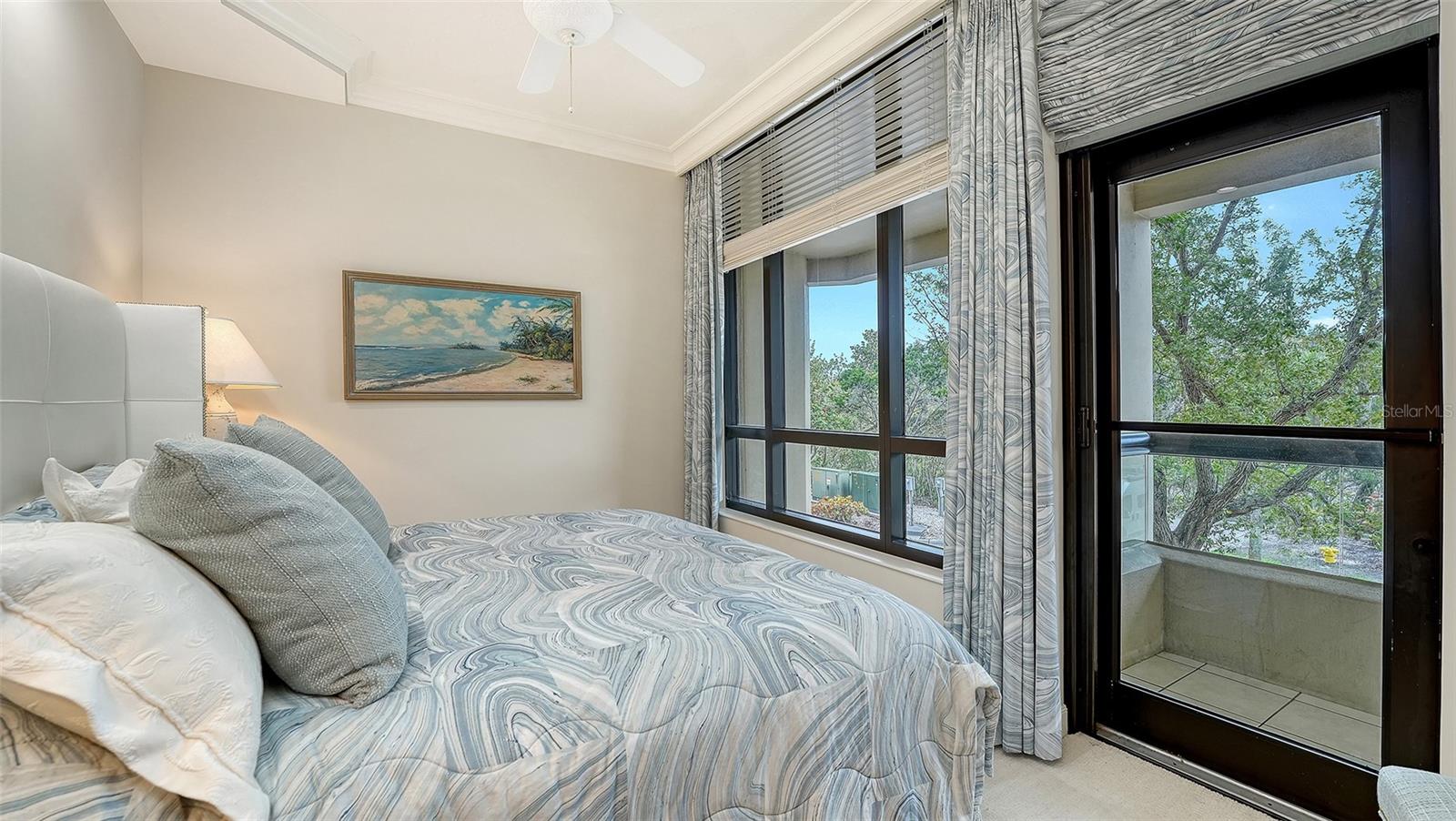 1281 GULF OF MEXICO DR #111, LONGBOAT KEY, FL, 34228