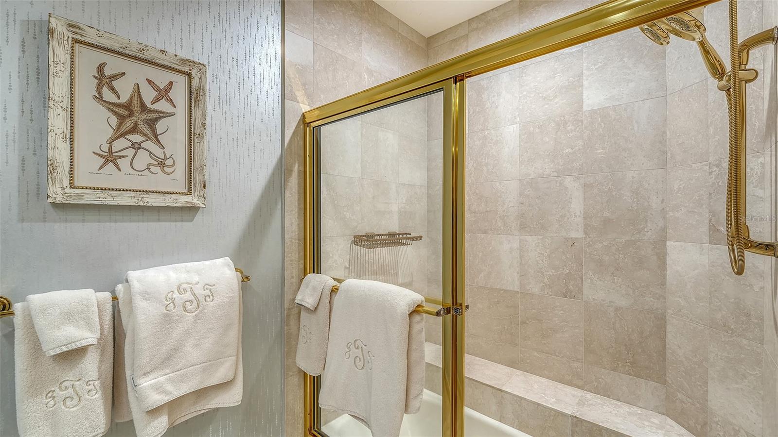 1281 GULF OF MEXICO DR #111, LONGBOAT KEY, FL, 34228