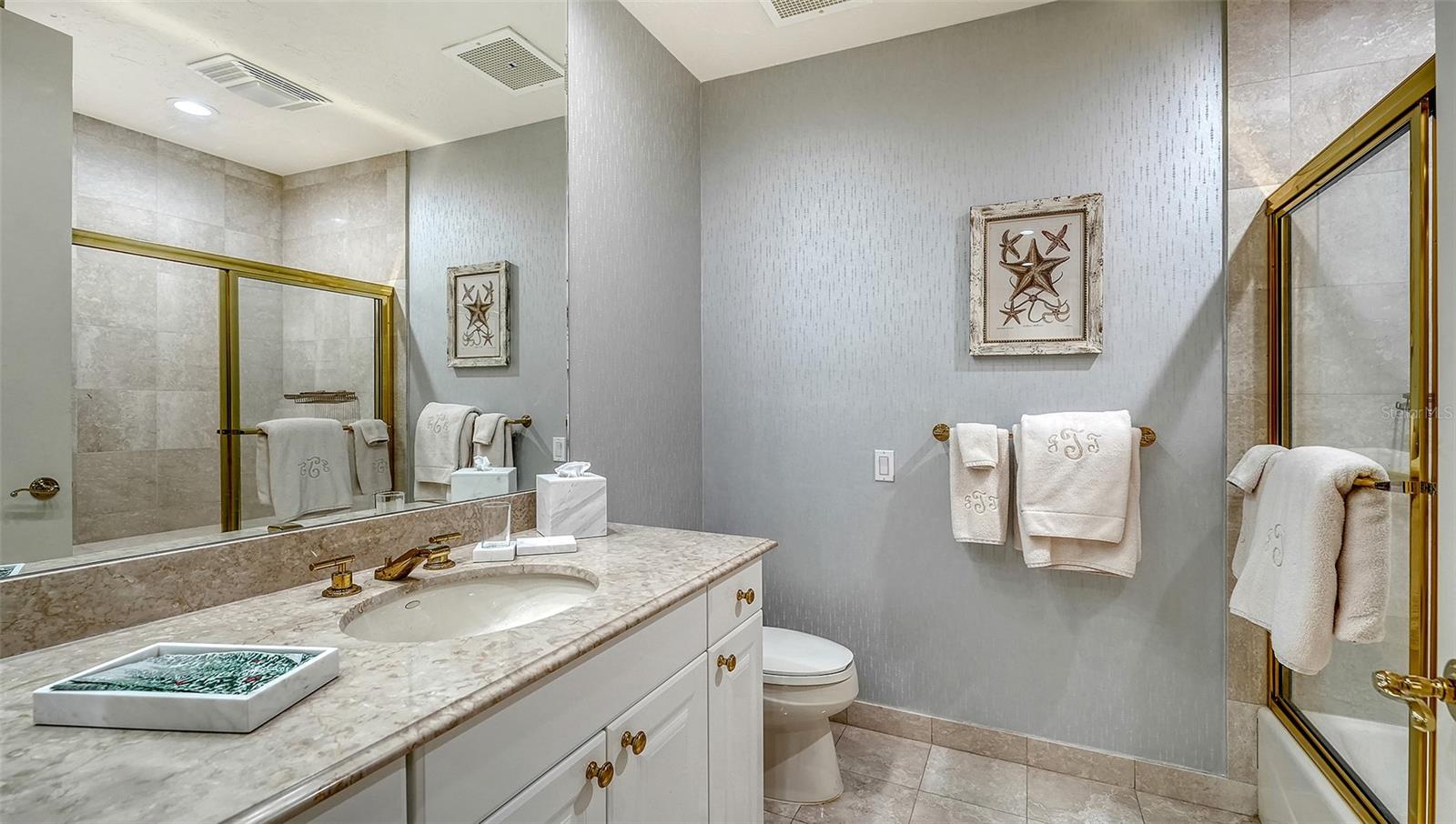 1281 GULF OF MEXICO DR #111, LONGBOAT KEY, FL, 34228