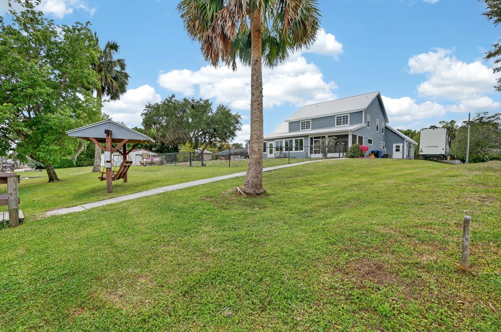 1523 LAKESIDE DR, DELAND, FL, 32720