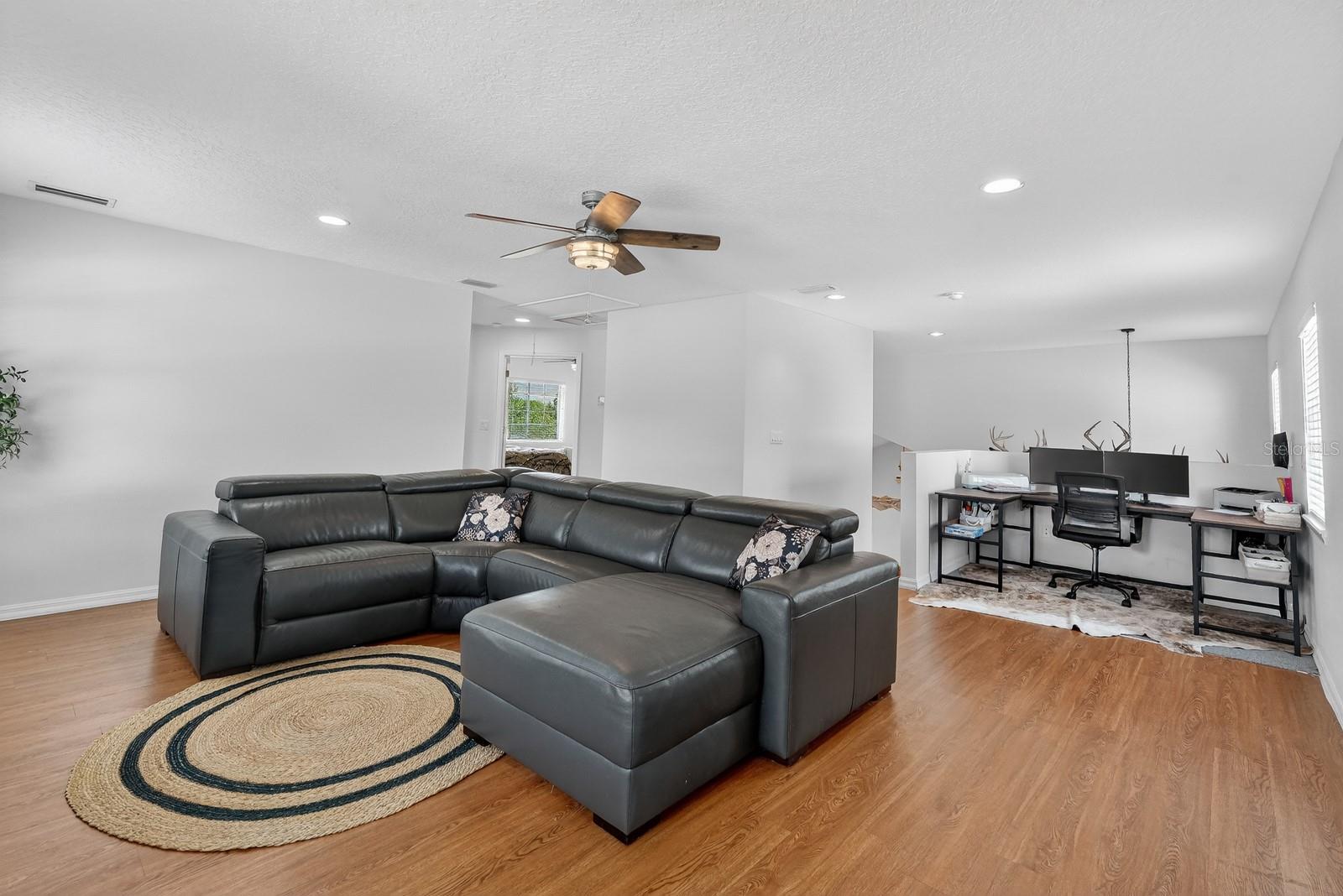 1523 LAKESIDE DR, DELAND, FL, 32720