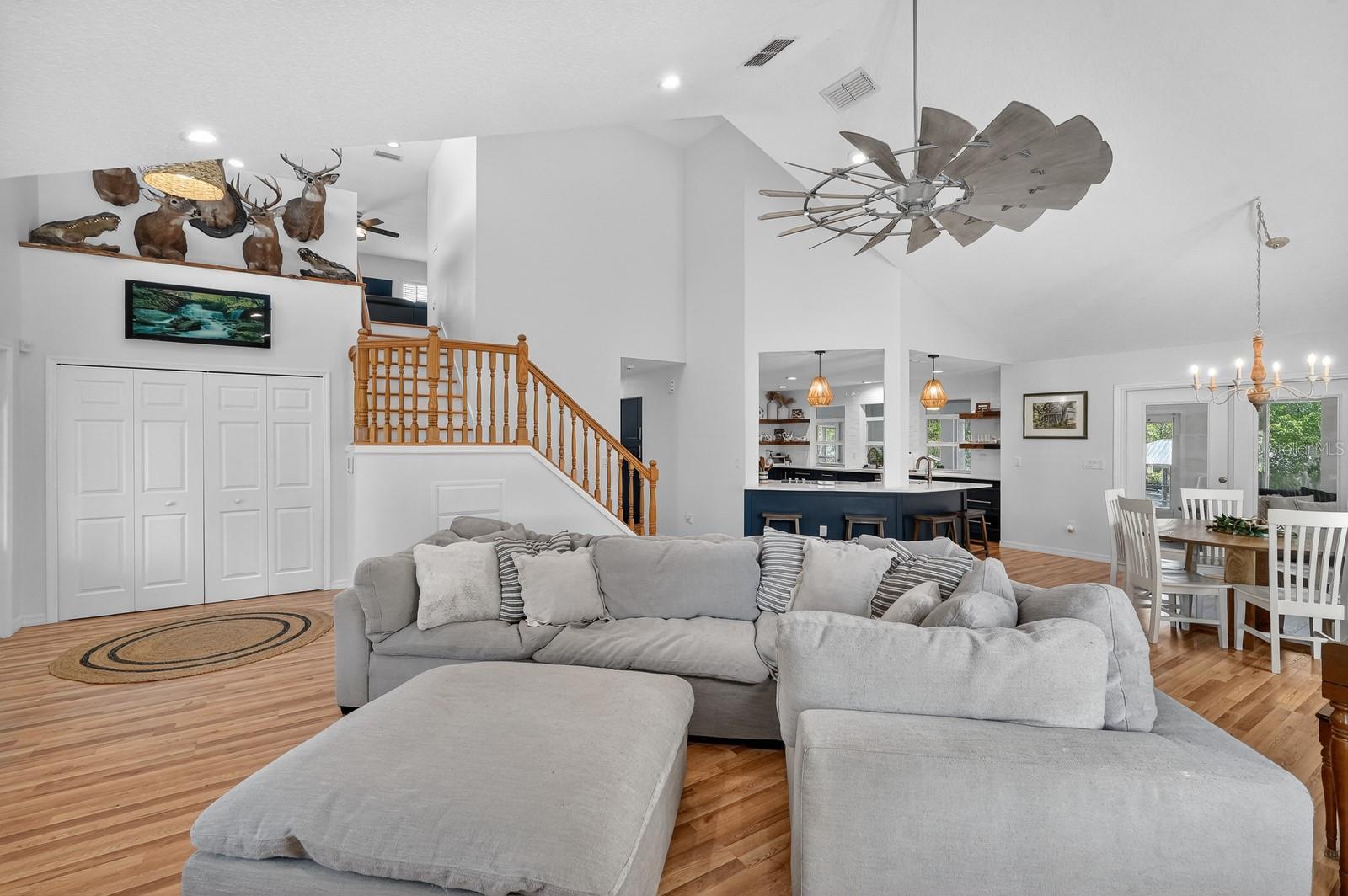 1523 LAKESIDE DR, DELAND, FL, 32720