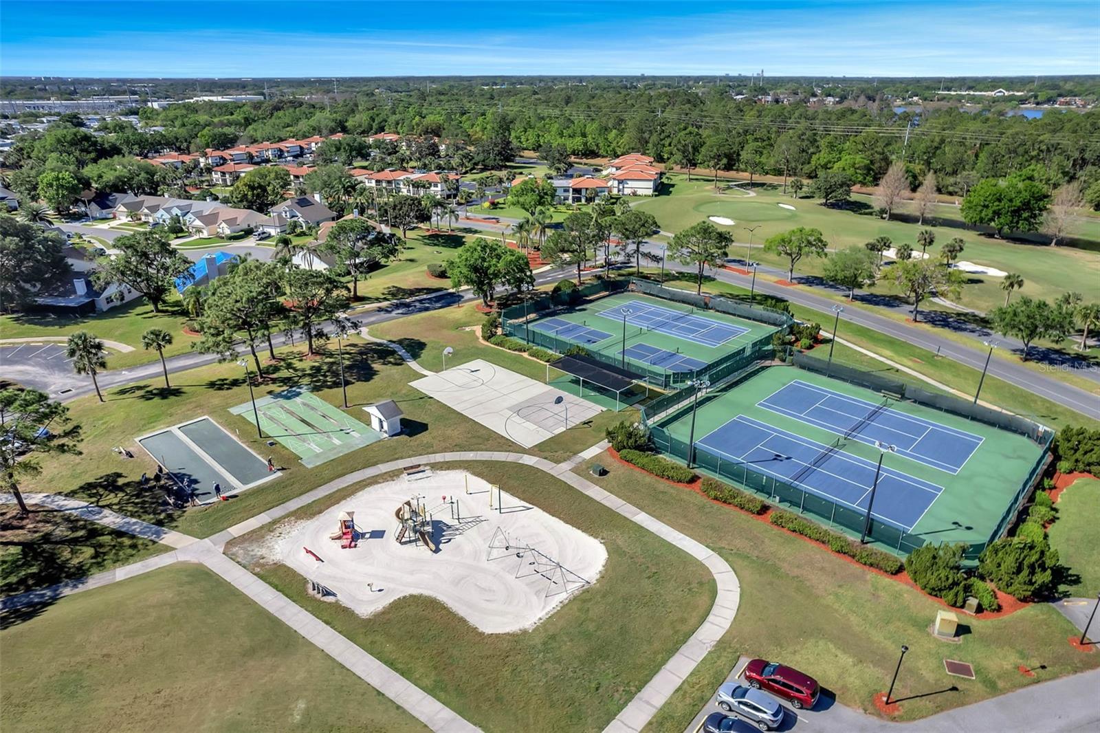 3925 WOODSFIELD CT, ORLANDO, FL, 32822